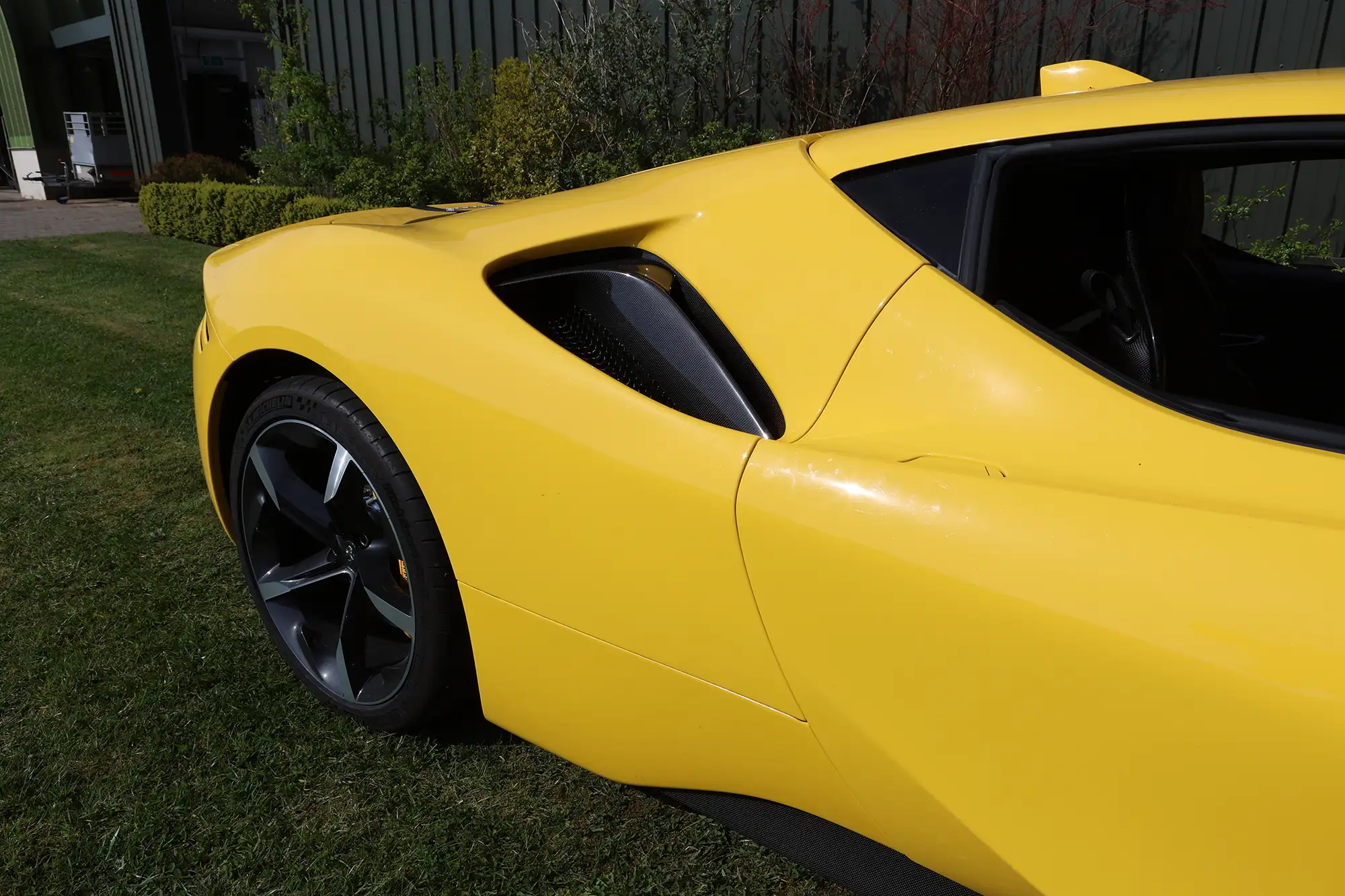 2021 Ferrari SF90 Stradale-Sold