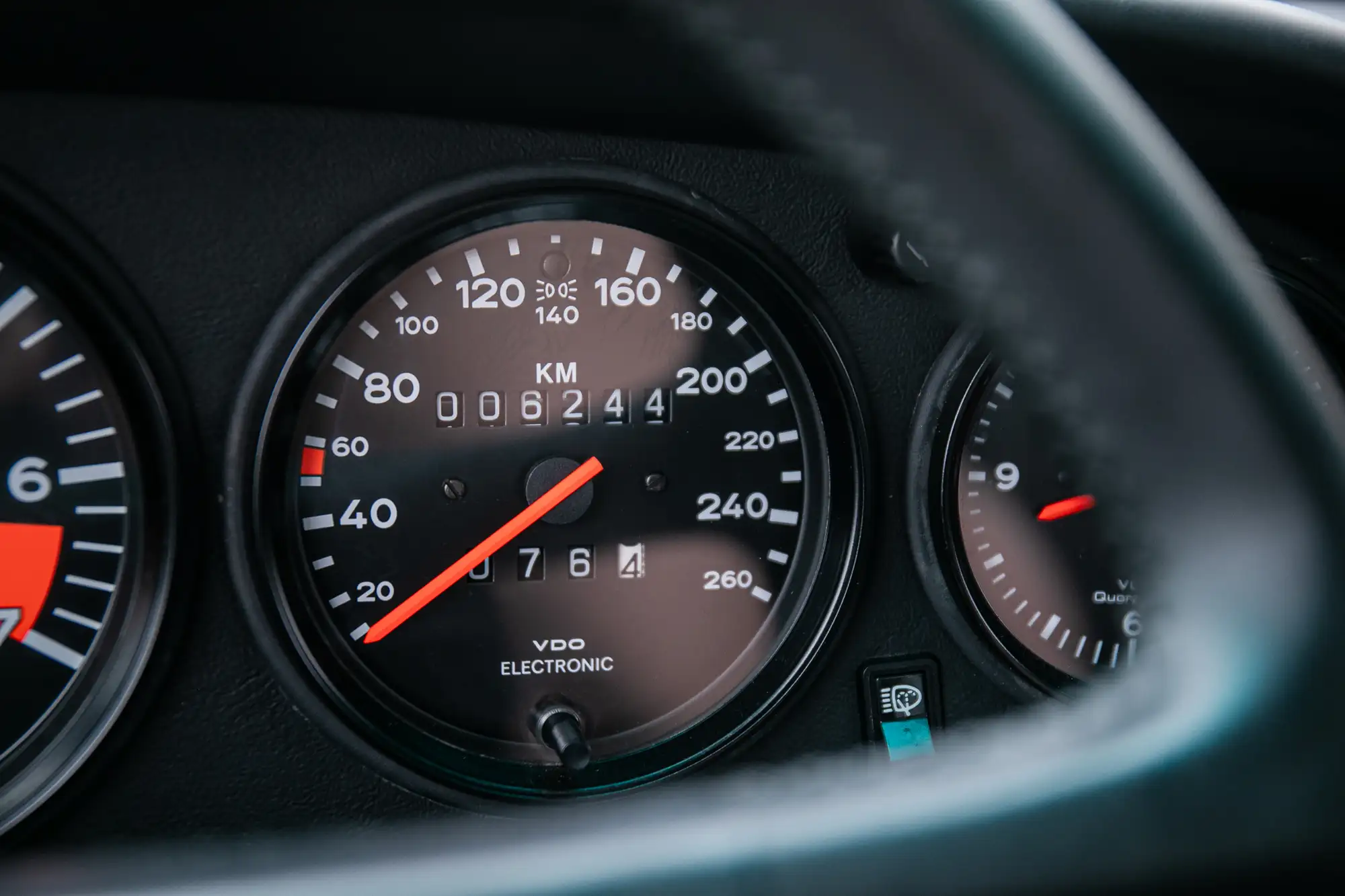 1988 Porsche 911 3.2 Carrera Coupé - 3,857 Miles-Sold