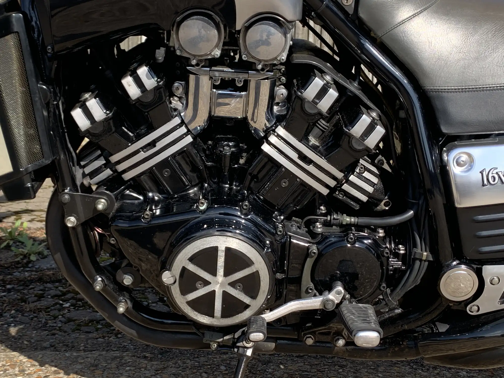 1997 Yamaha V-Max 1,198cc-Sold