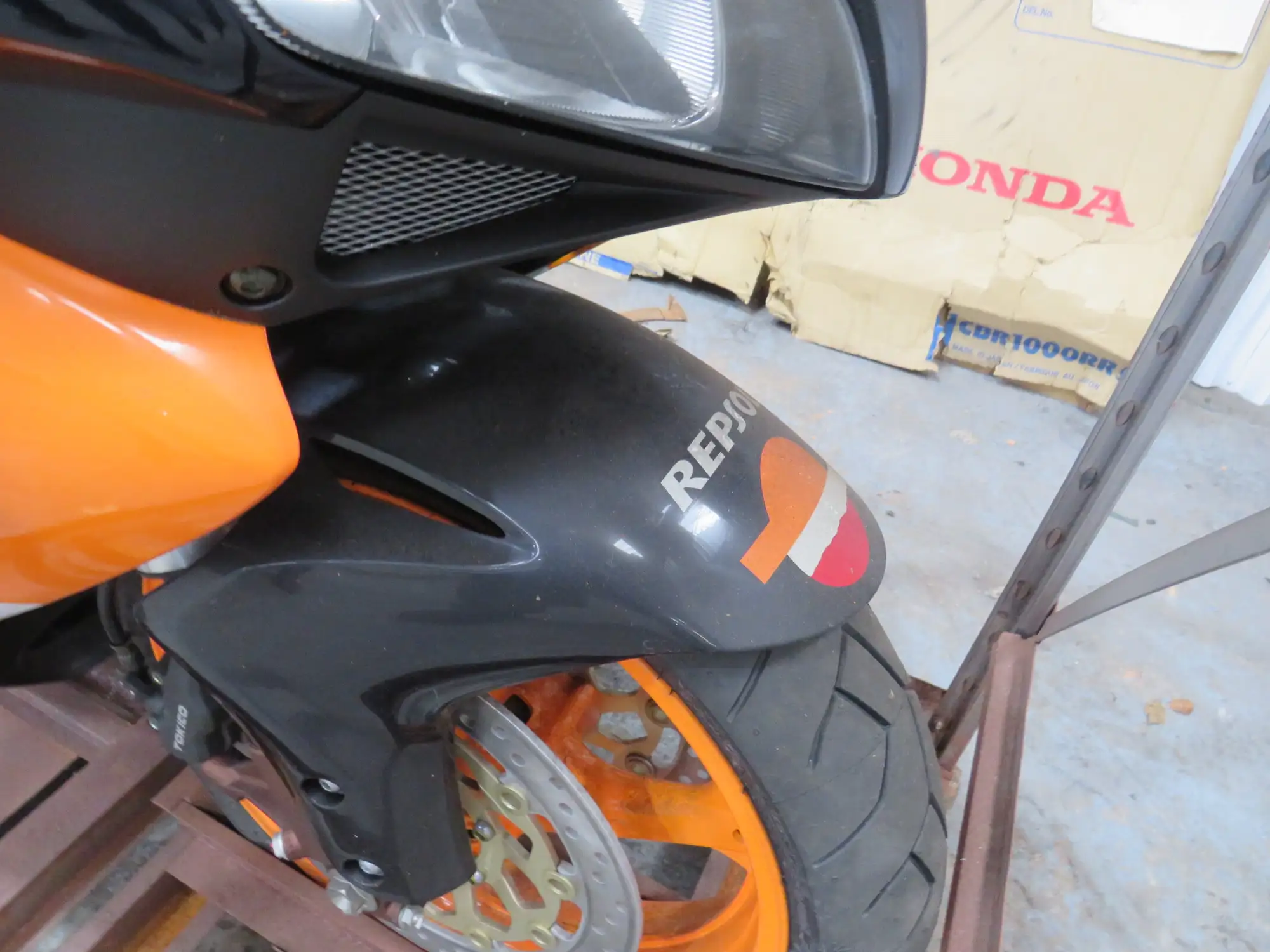 2005 Honda CBR1000RR SC57 Fireblade 998cc-Sold