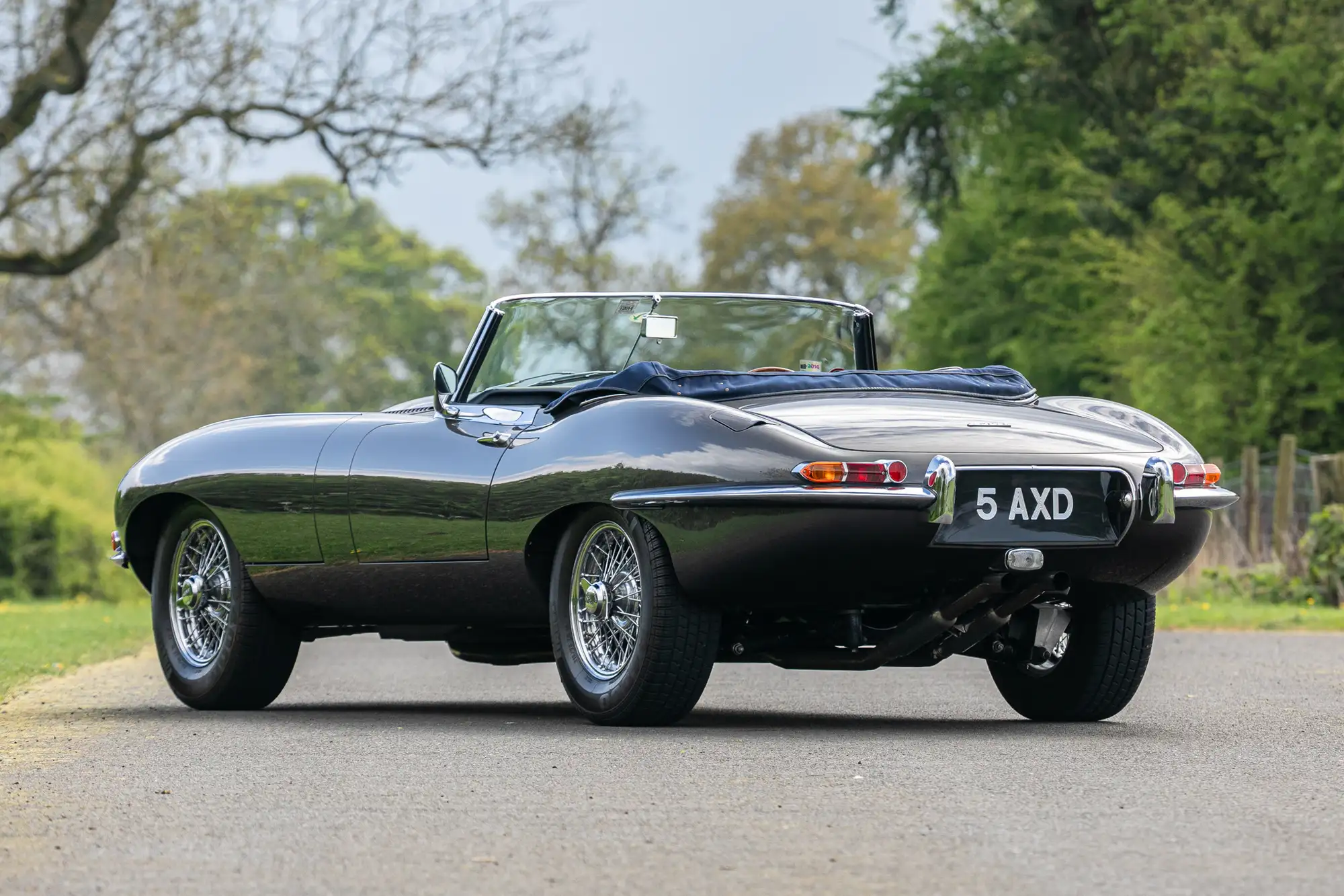 1962 Jaguar E-Type Series I Roadster 4.2-Litre Eagle-Sold