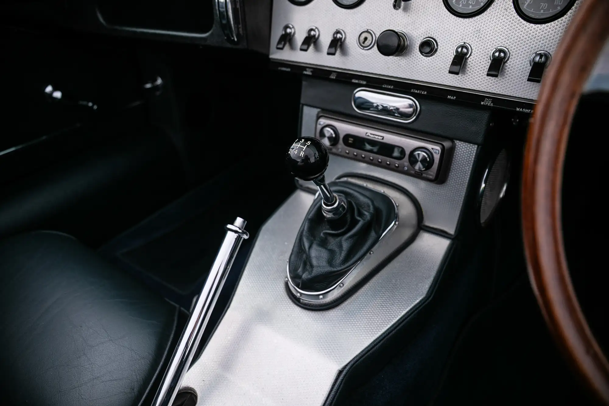 1962 Jaguar E-Type Series I Roadster 4.2-Litre Eagle-Sold