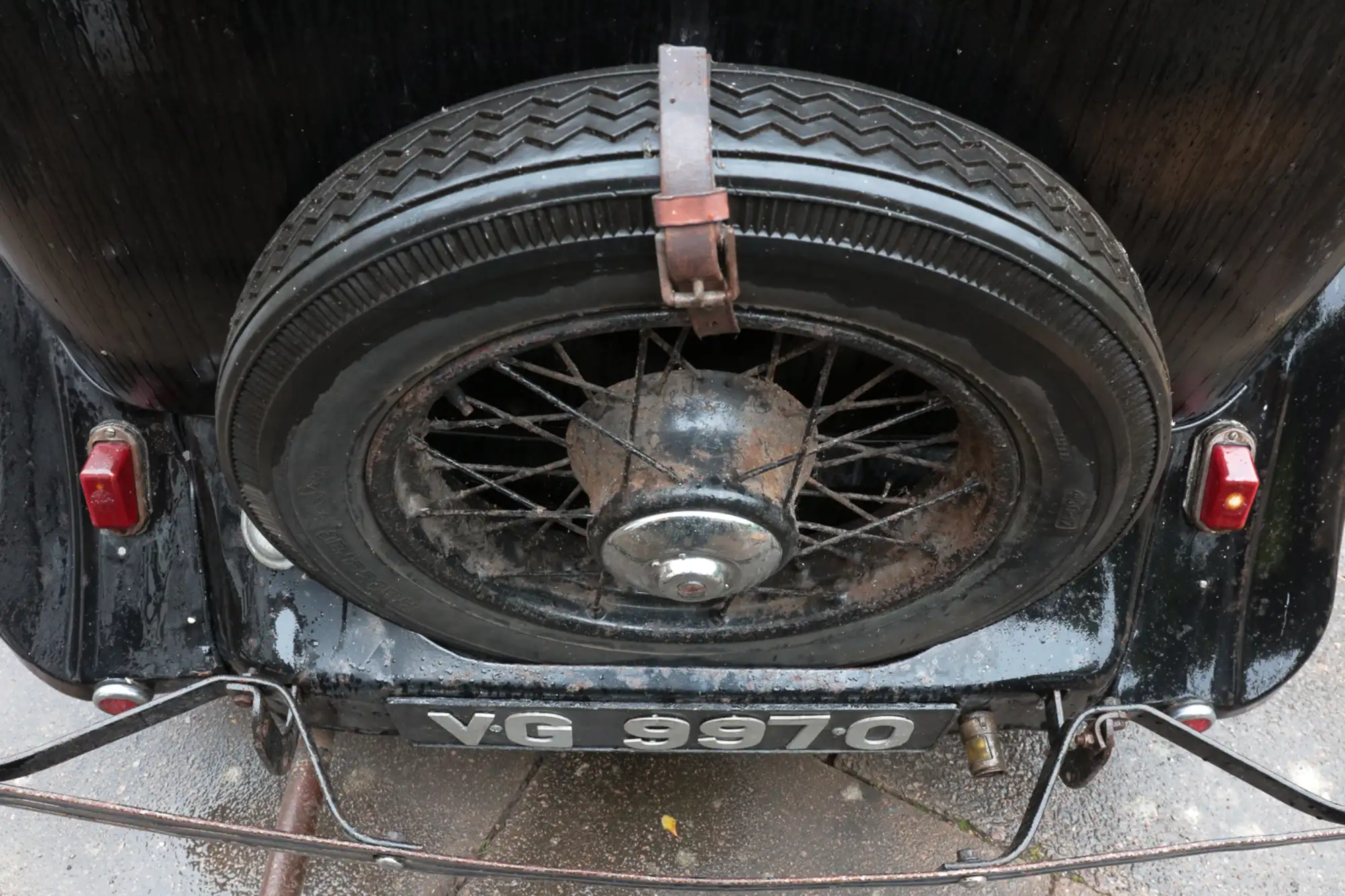1937 Morris 8 Two-Door Saloon Series I E-Sold