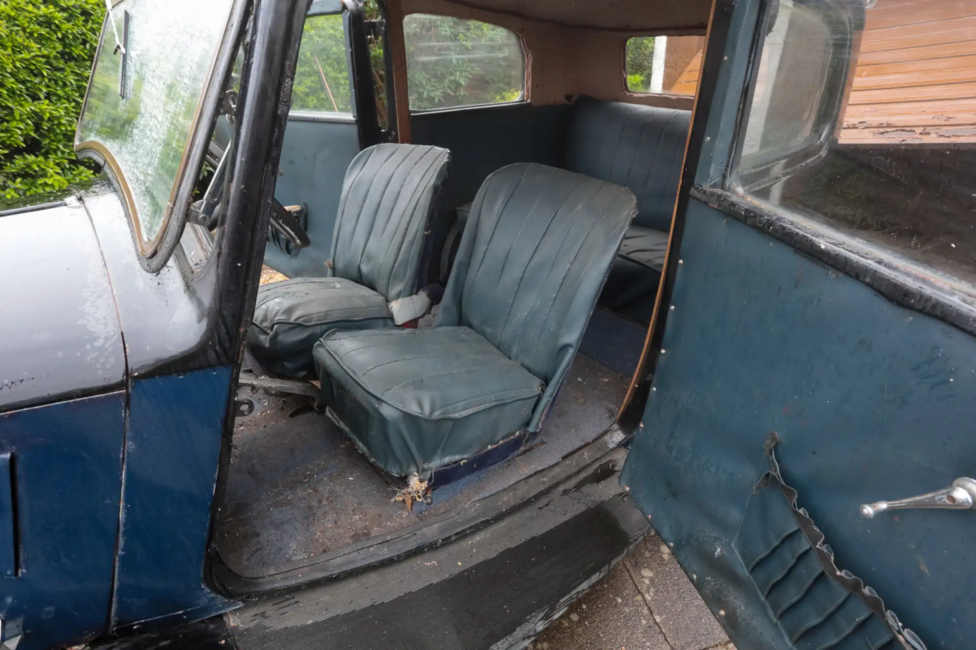 1937 Morris 8 Two-Door Saloon Series I E-Sold