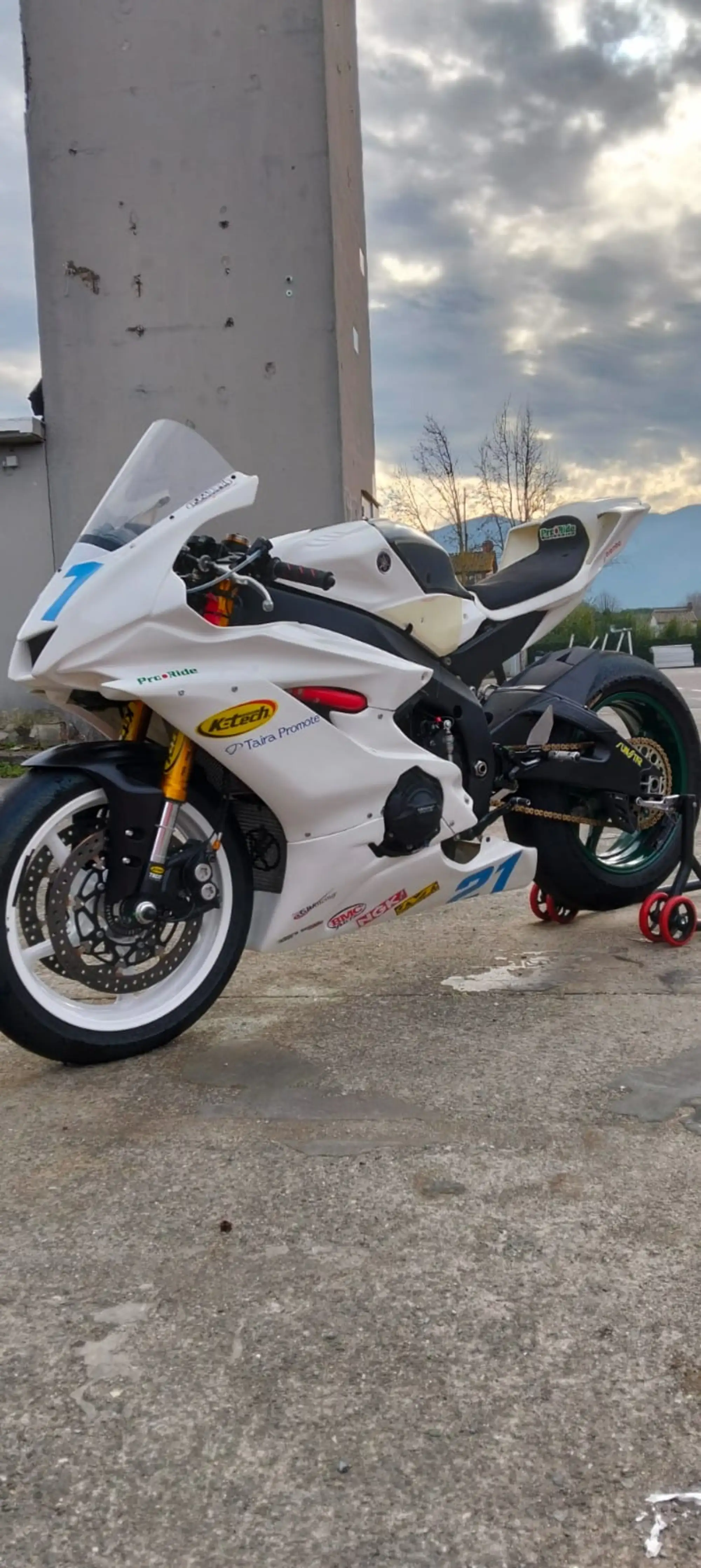 2024 Yamaha R6 World Superstock Race Bike-For Sale