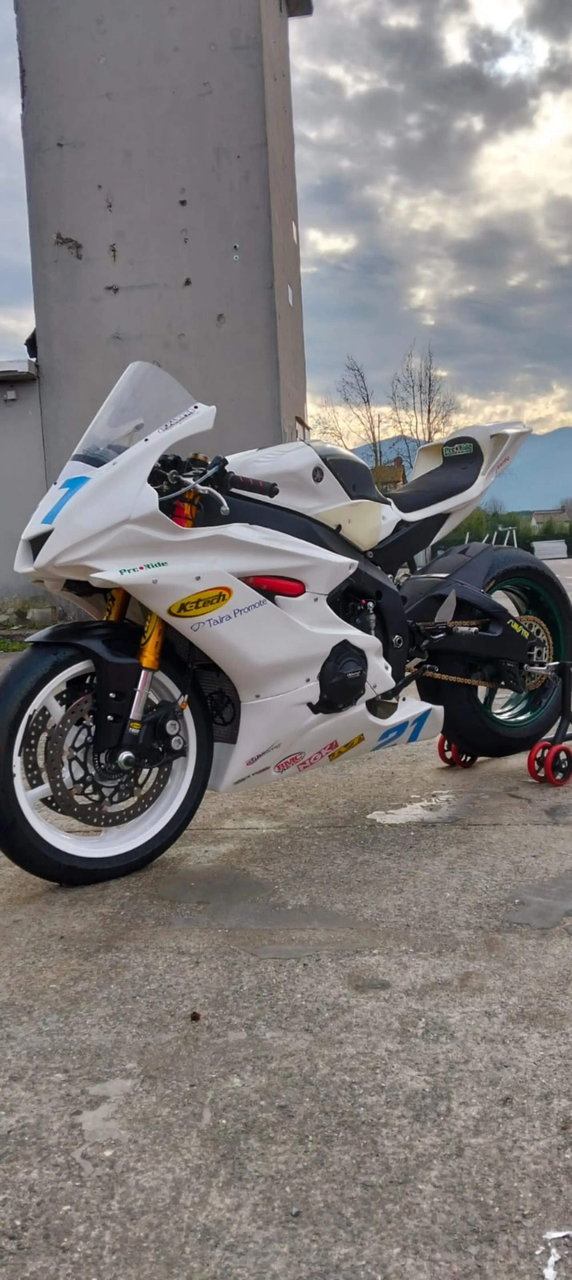2024 Yamaha R6 World Superstock Race Bike-For Sale