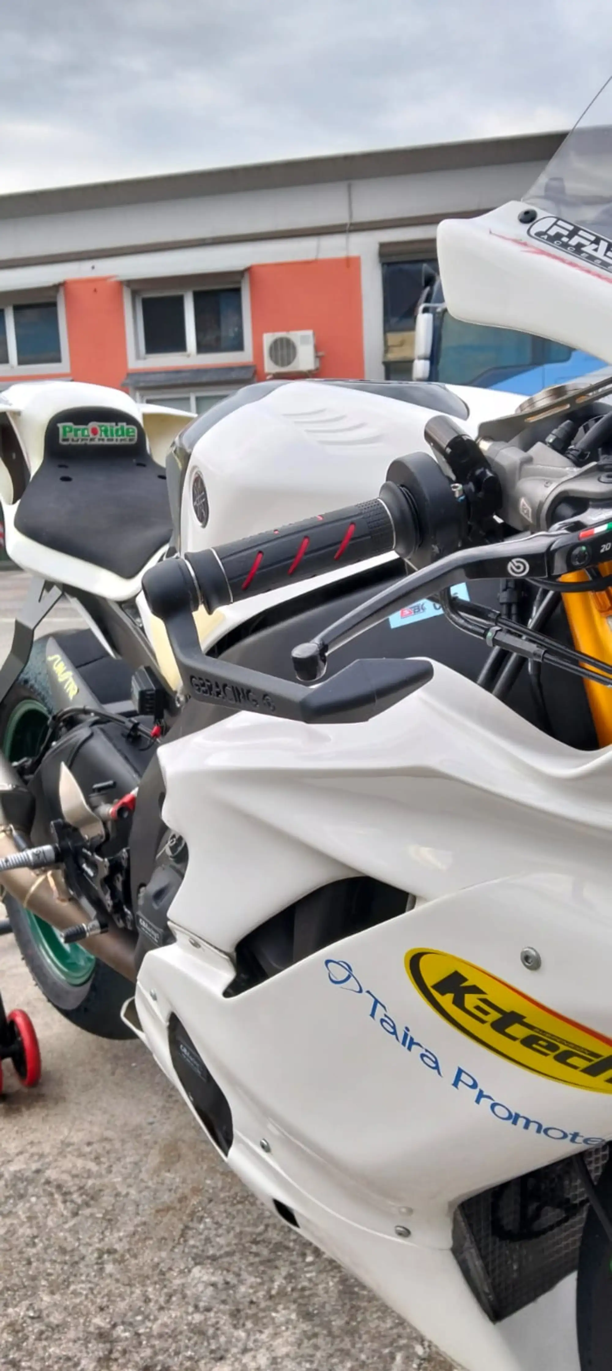 2024 Yamaha R6 World Superstock Race Bike-For Sale