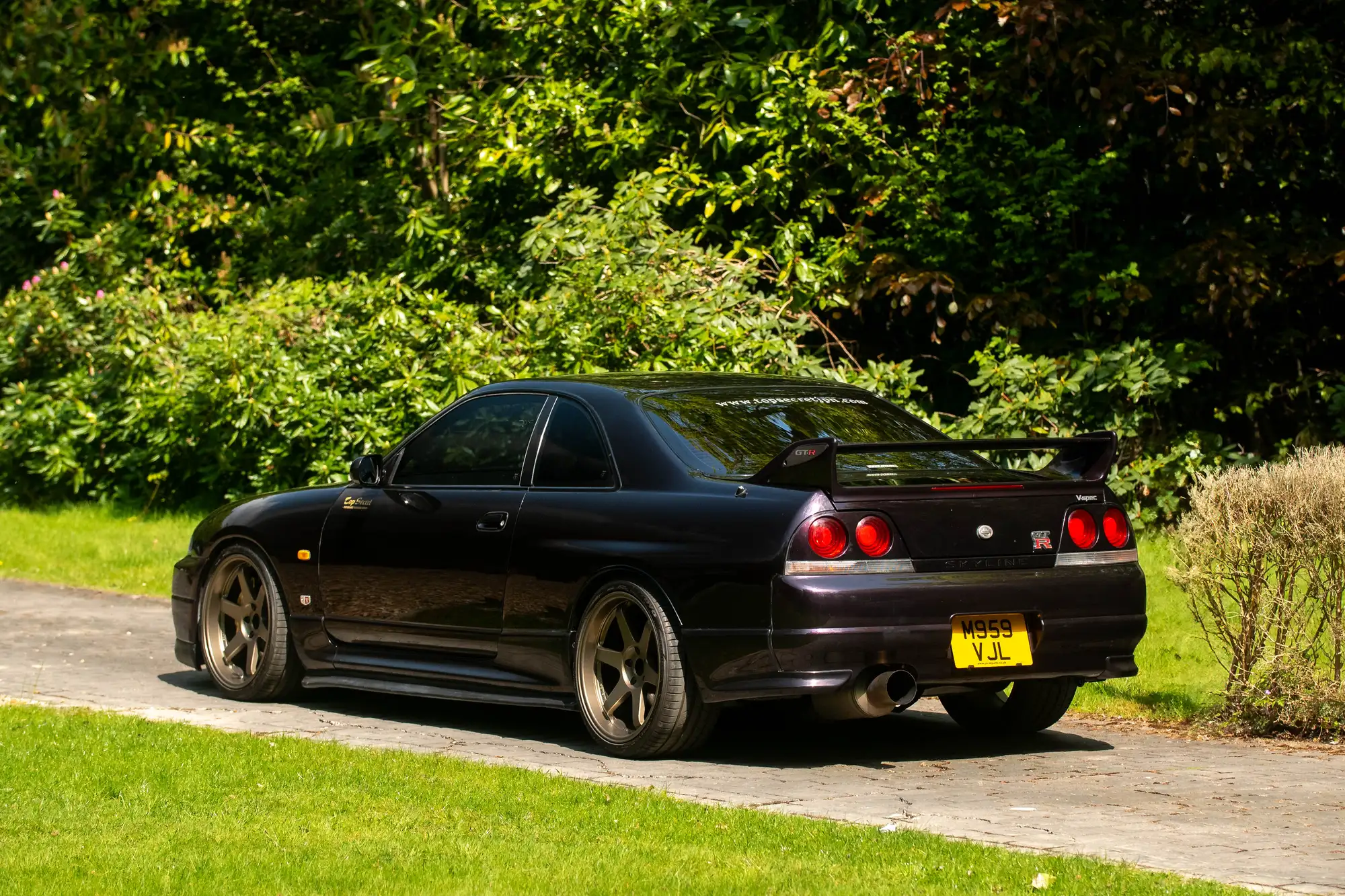 1995 'TOP SECRET' Nissan Skyline GTR V-Spec-Sold