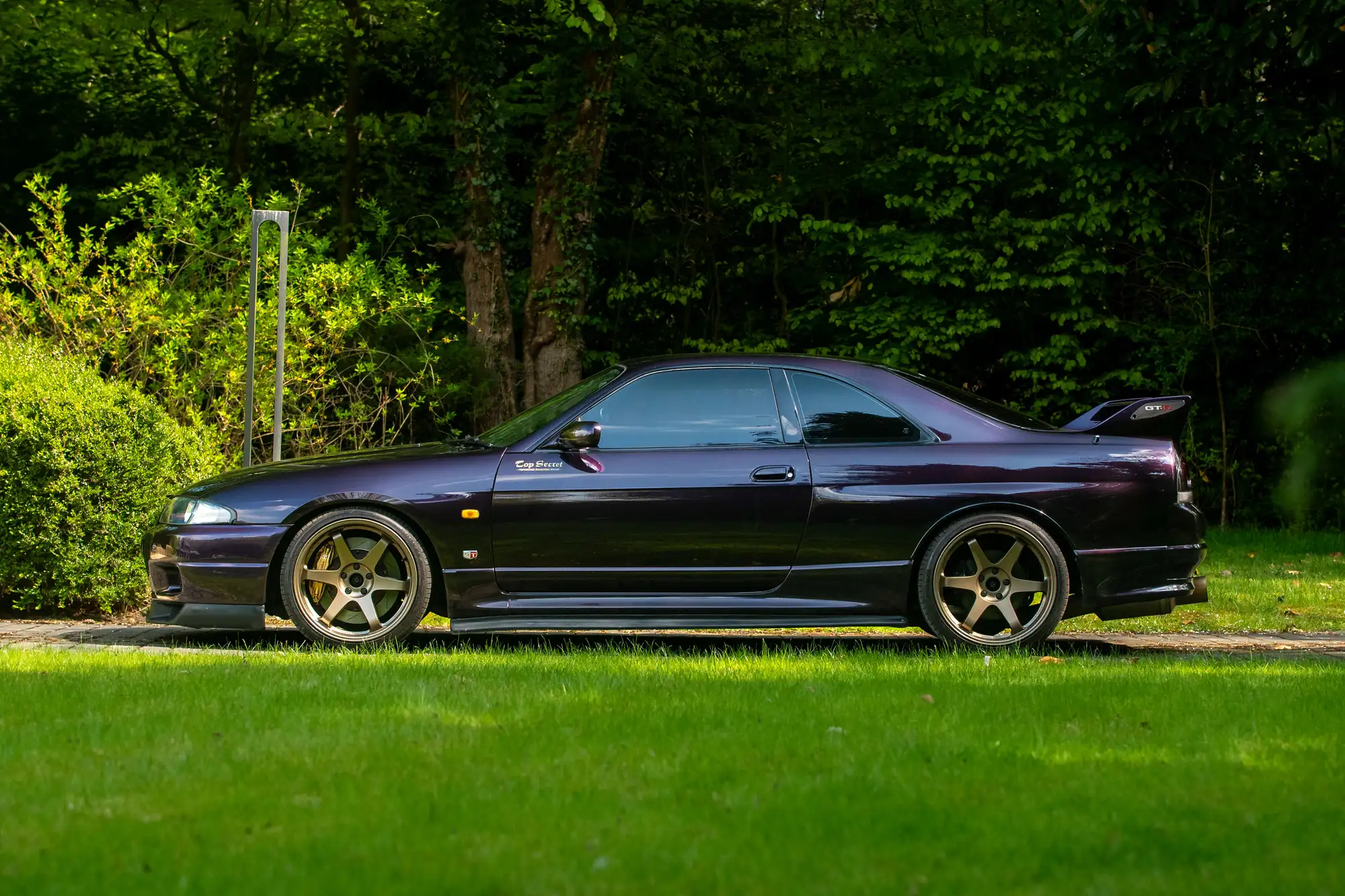 1995 'TOP SECRET' Nissan Skyline GTR V-Spec-Sold