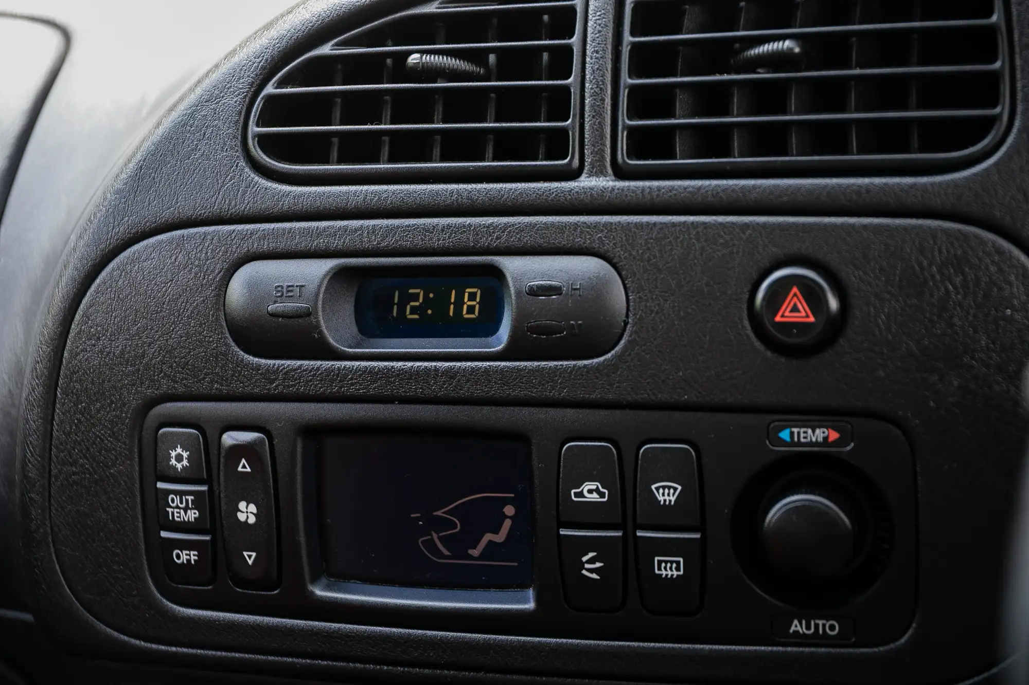 2001 Mitsubishi Evolution VI Tommi Makinen Edition-Sold