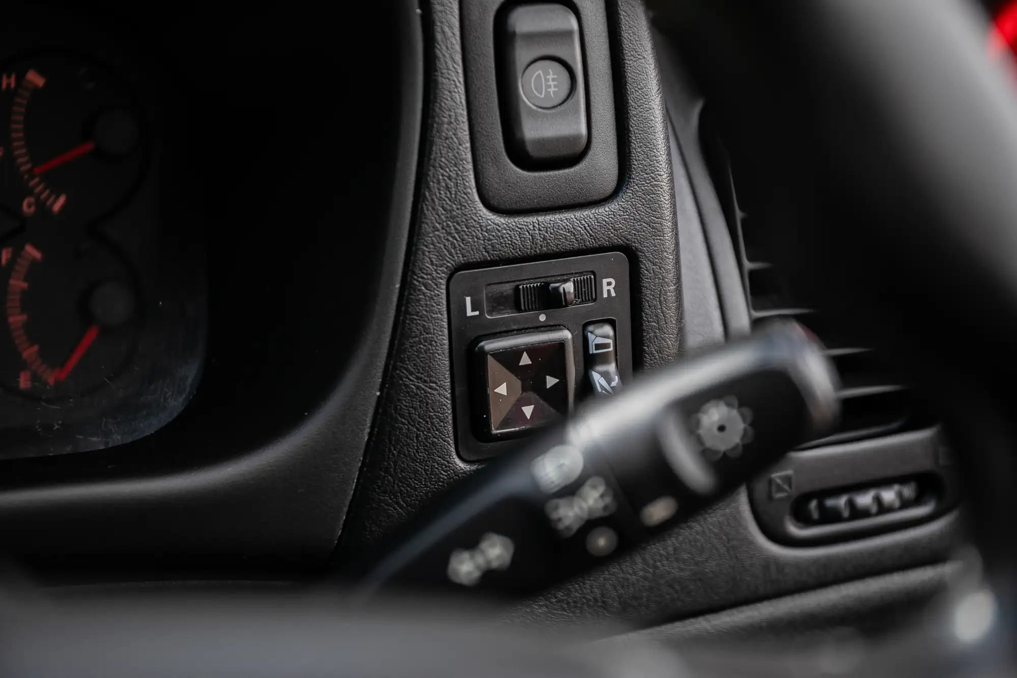 2001 Mitsubishi Evolution VI Tommi Makinen Edition-Sold