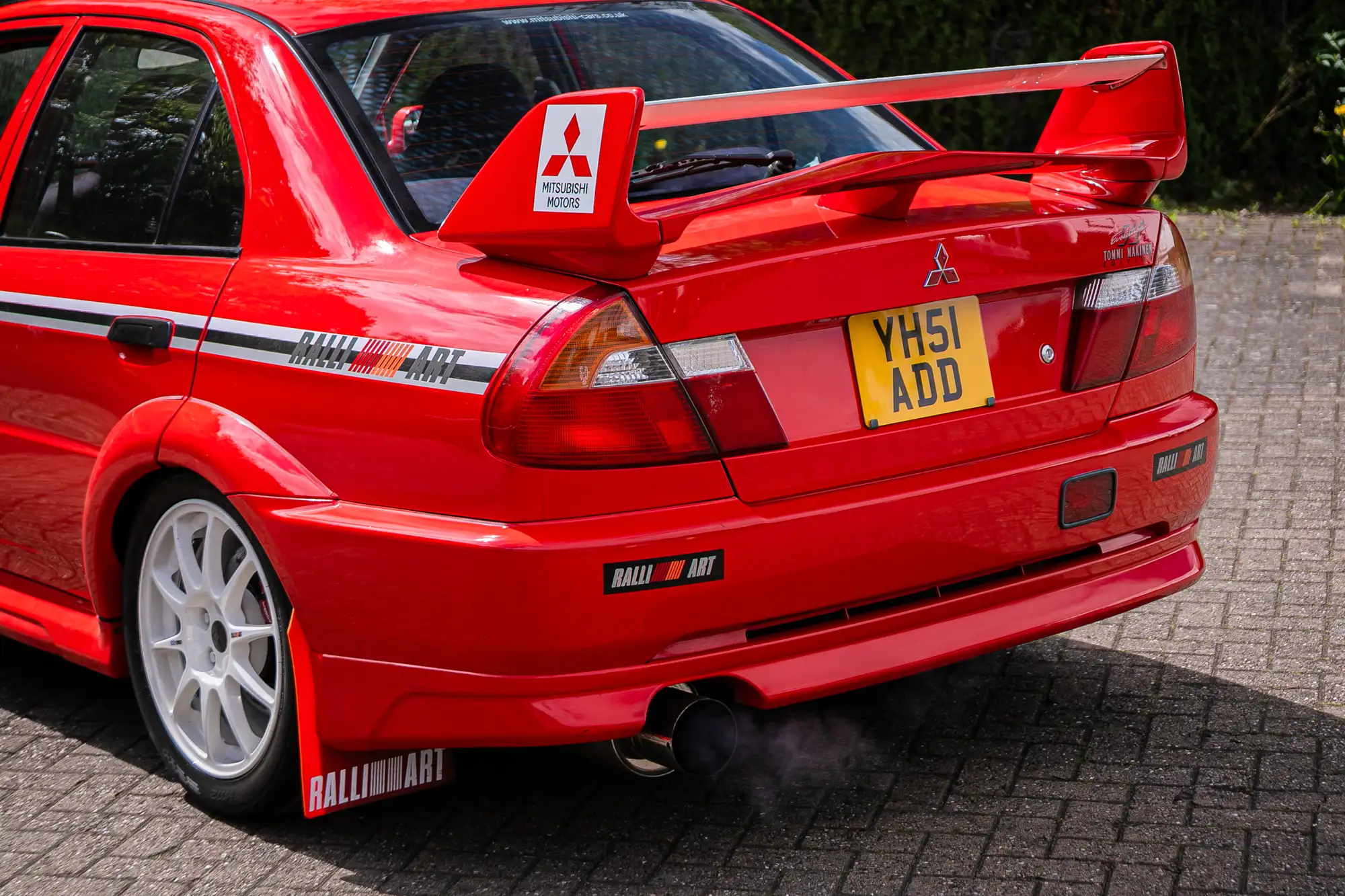2001 Mitsubishi Evolution VI Tommi Makinen Edition-Sold