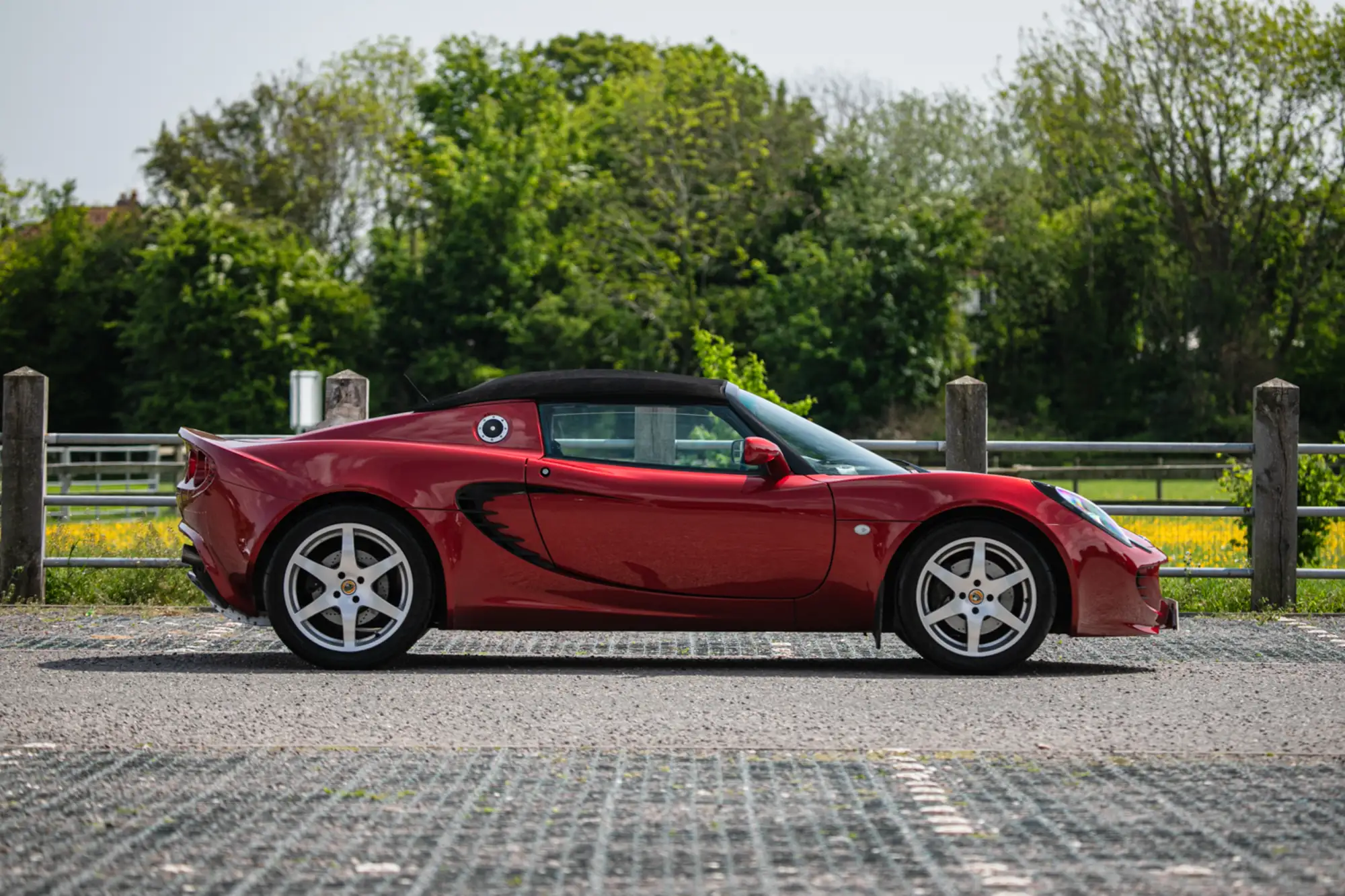 2002 Lotus Elise 1.8-Litre S2-Sold