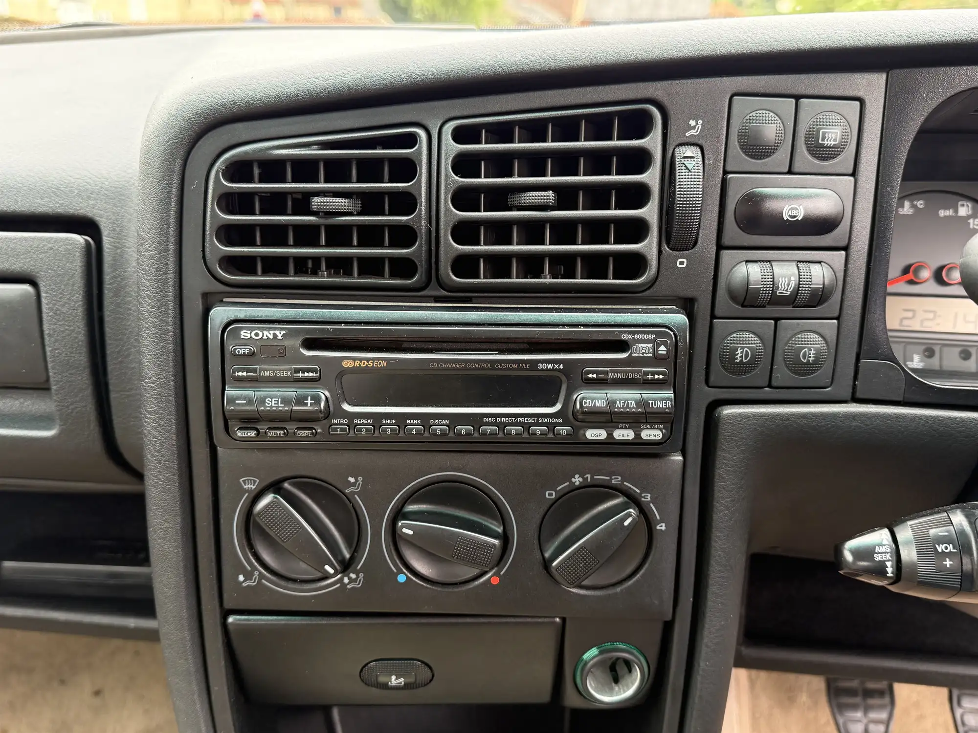 1995 Volkswagen Corrado Storm VR6-Sold