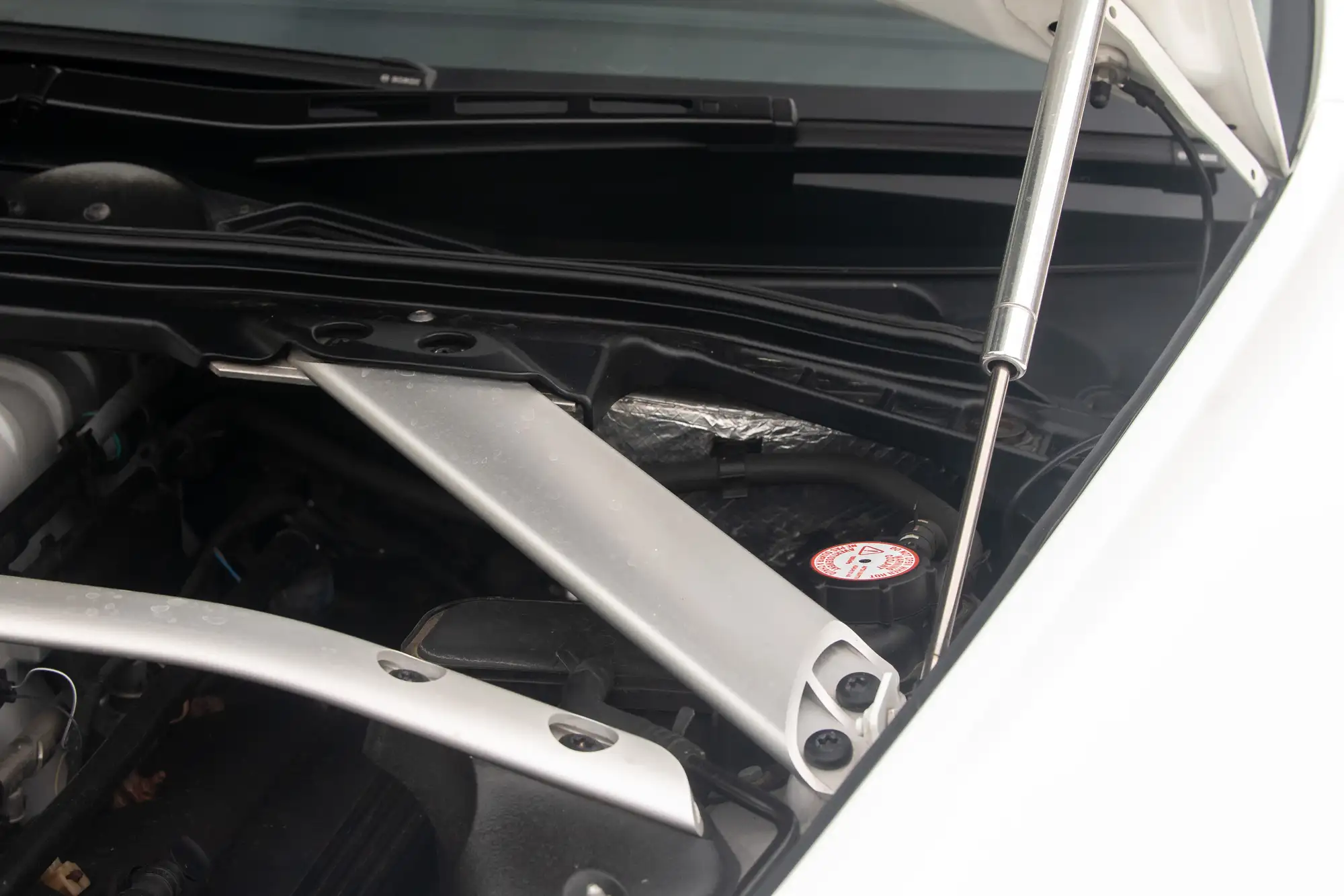 2013 Aston Martin V8 Vantage 4.7 Manual-For Sale