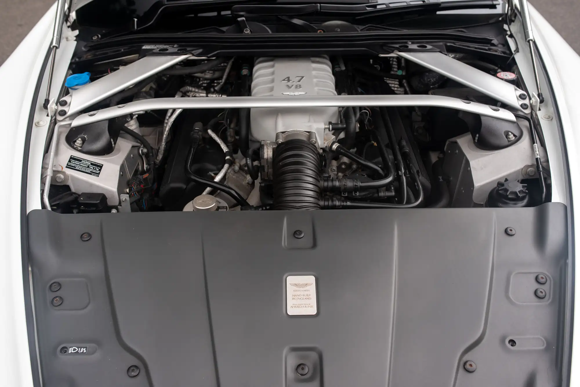 2013 Aston Martin V8 Vantage 4.7 Manual-For Sale