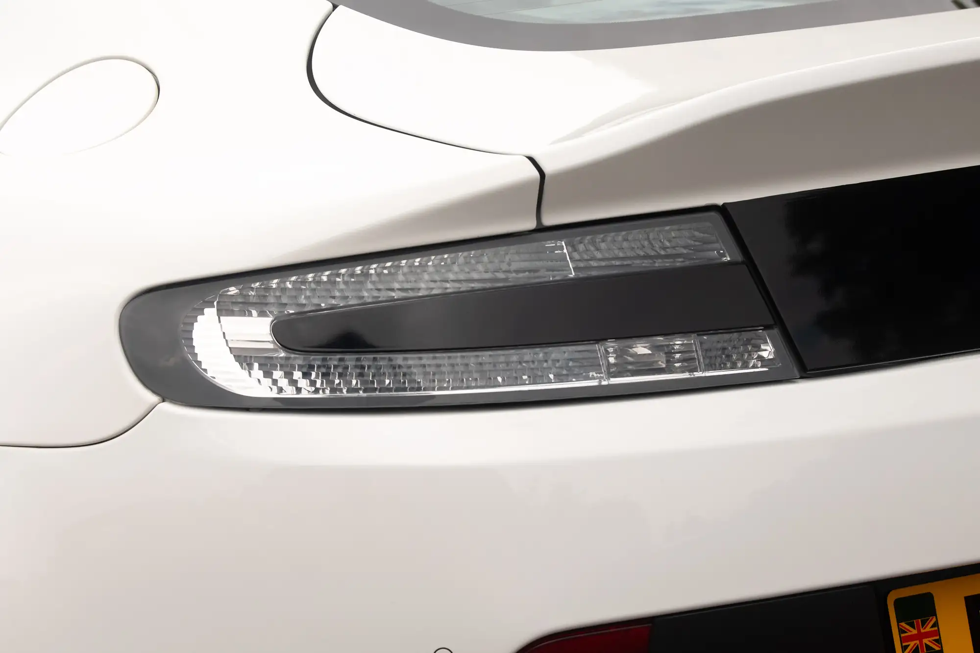 2013 Aston Martin V8 Vantage 4.7 Manual-For Sale