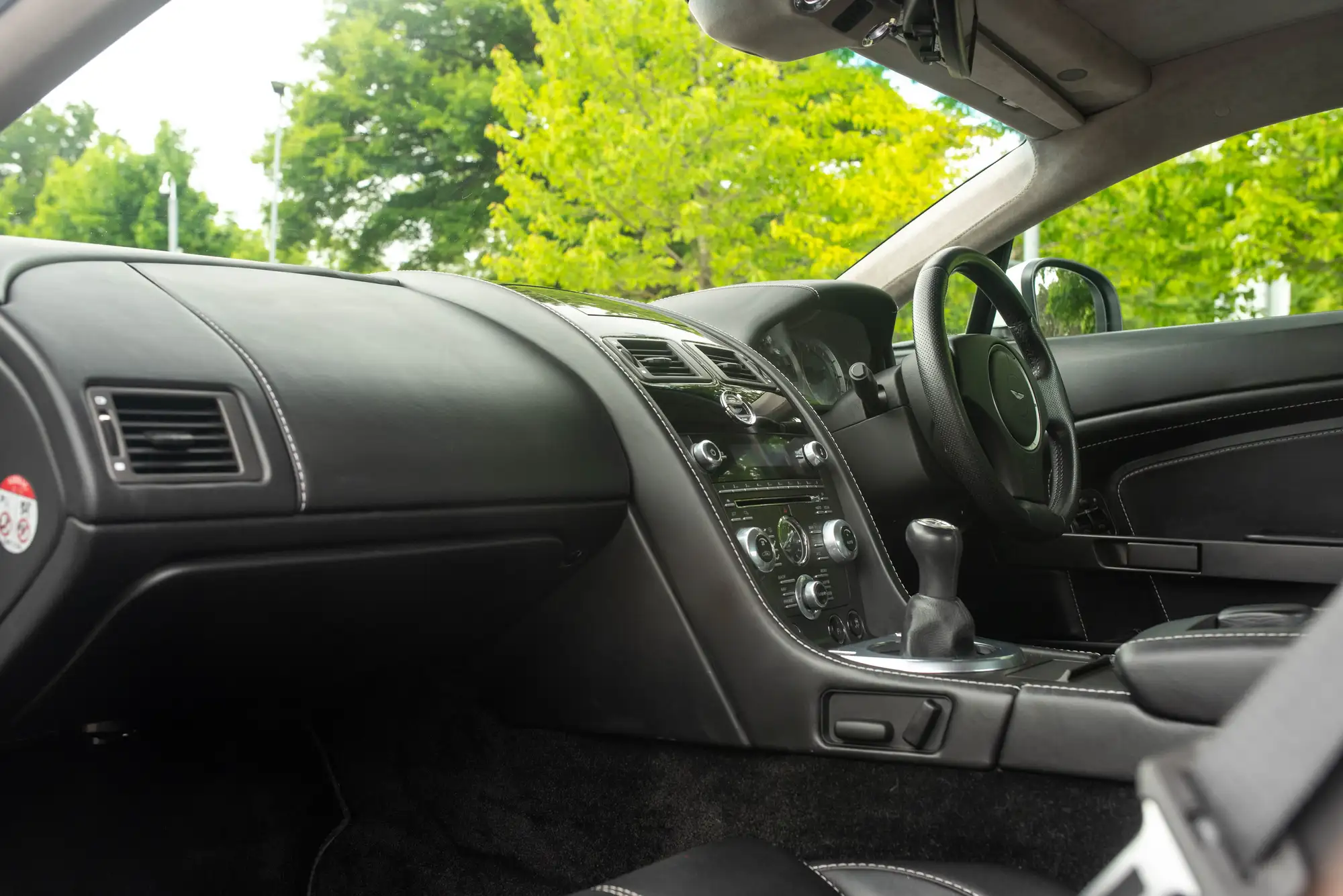 2013 Aston Martin V8 Vantage 4.7 Manual-For Sale