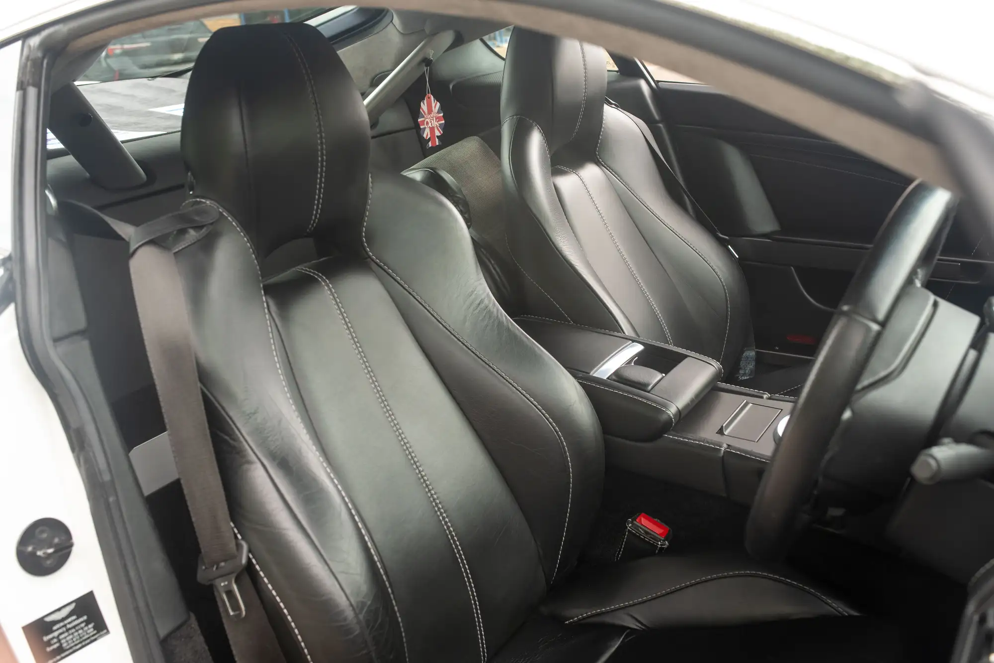 2013 Aston Martin V8 Vantage 4.7 Manual-For Sale