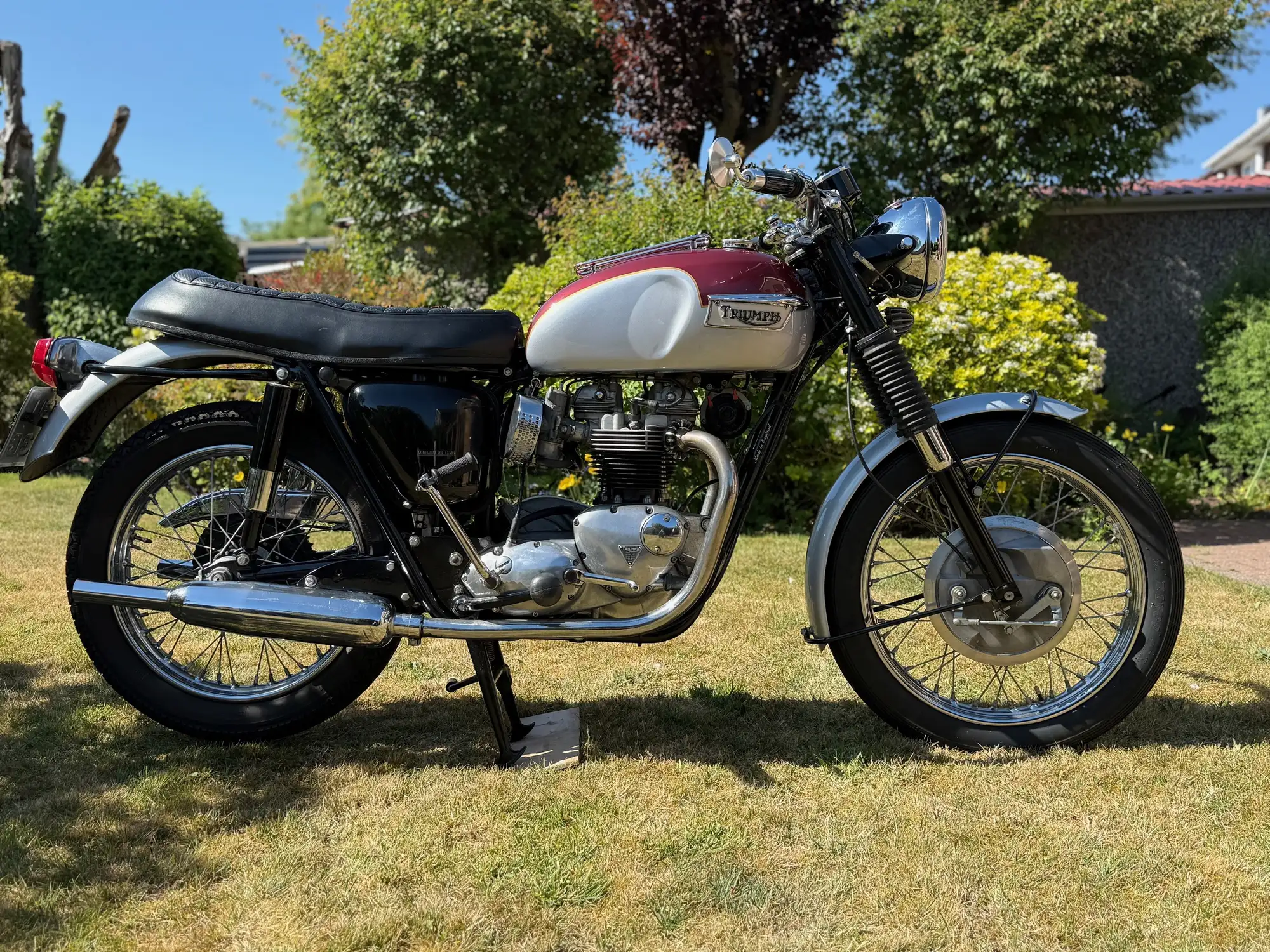 1968 Triumph T120 Bonneville 649cc-Sold