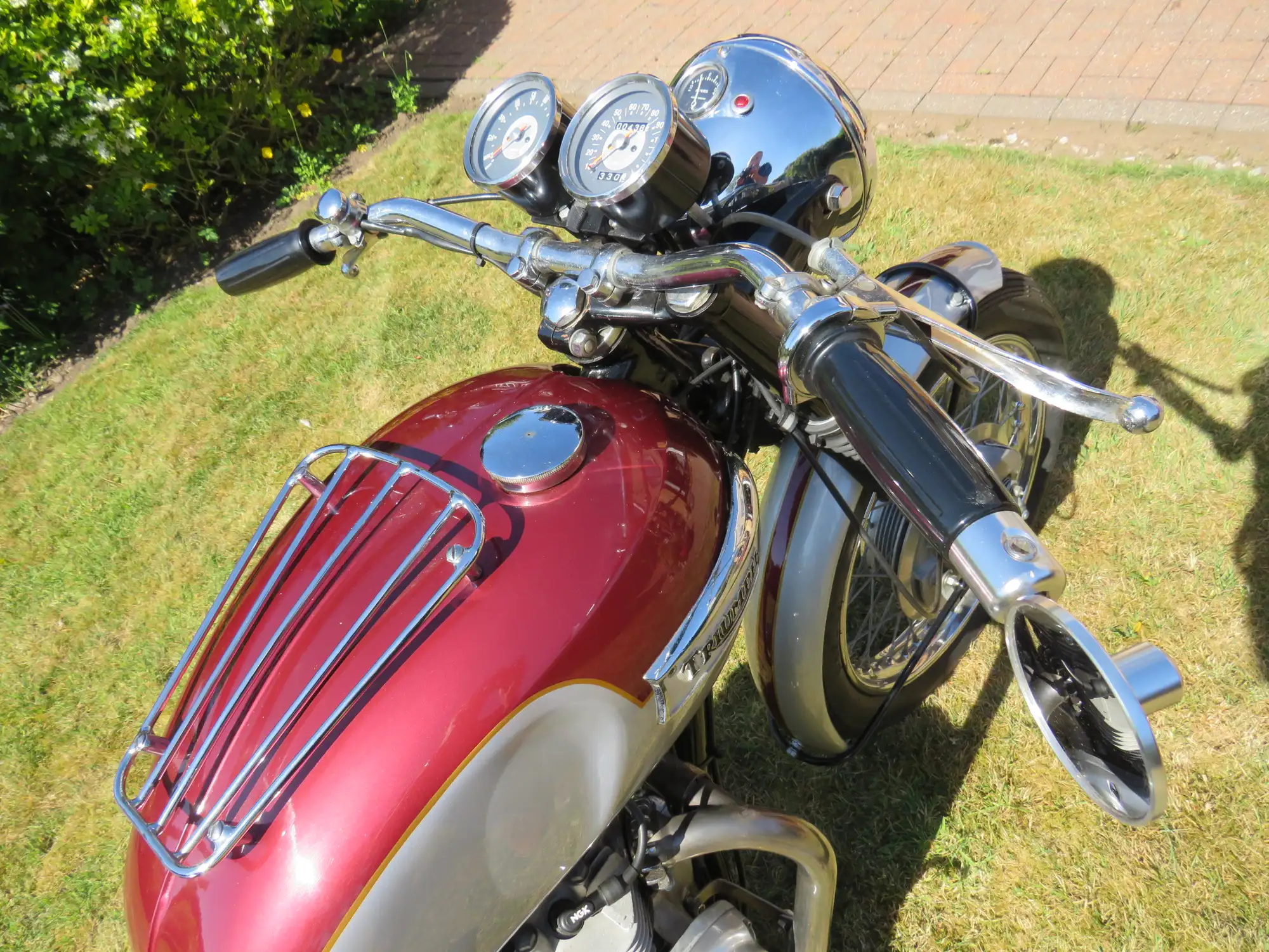 1968 Triumph T120 Bonneville 649cc-Sold