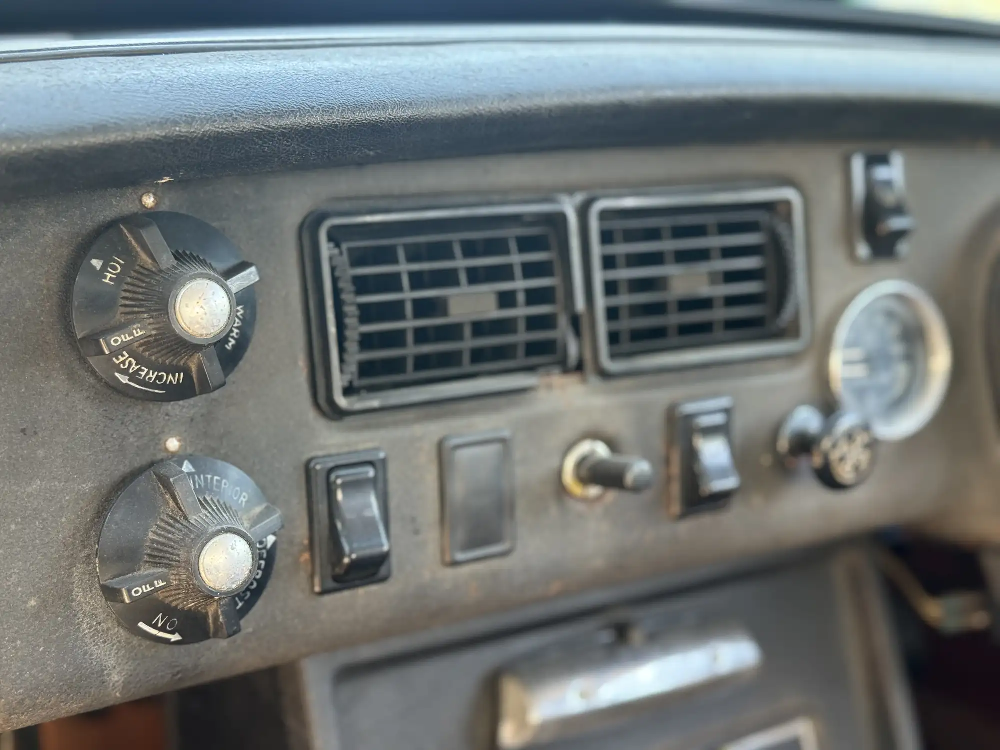 1972 MG B GT-Sold