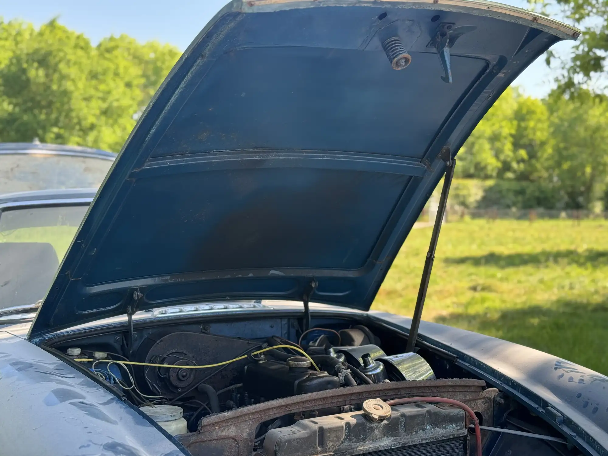 1972 MG B GT-Sold