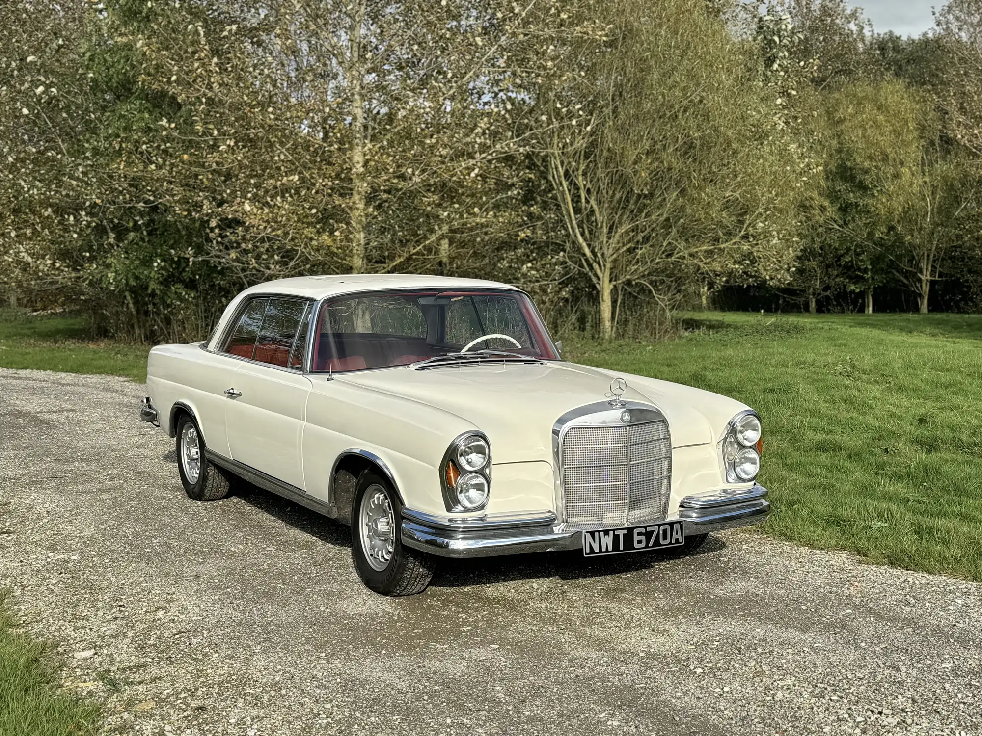 1963 Mercedes-Benz 220SE W111-For Sale