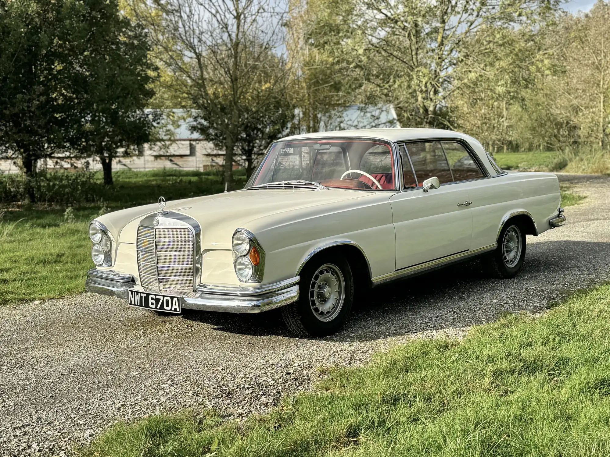 1963 Mercedes-Benz 220SE W111-For Sale