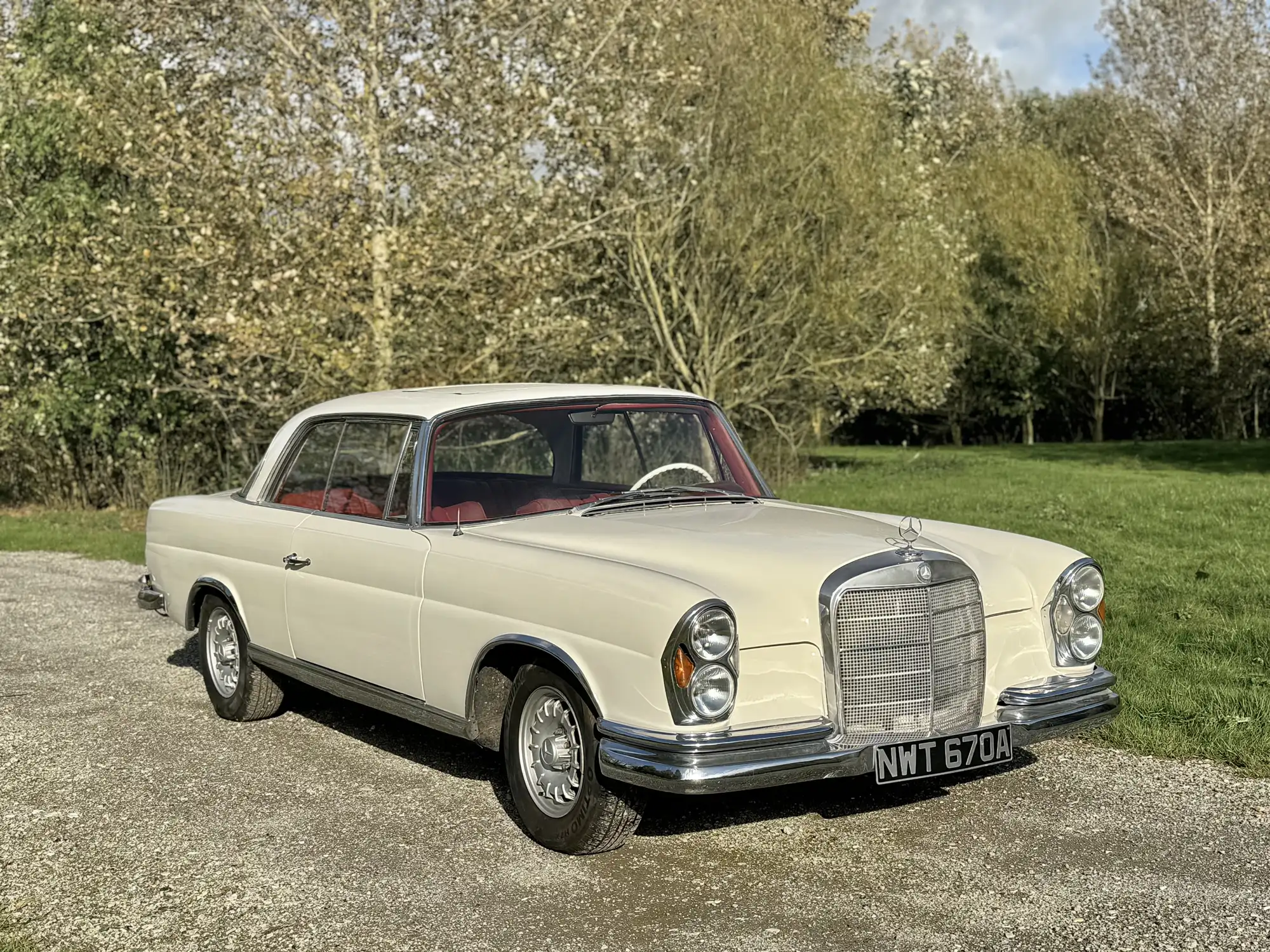 1963 Mercedes-Benz 220SE W111-For Sale