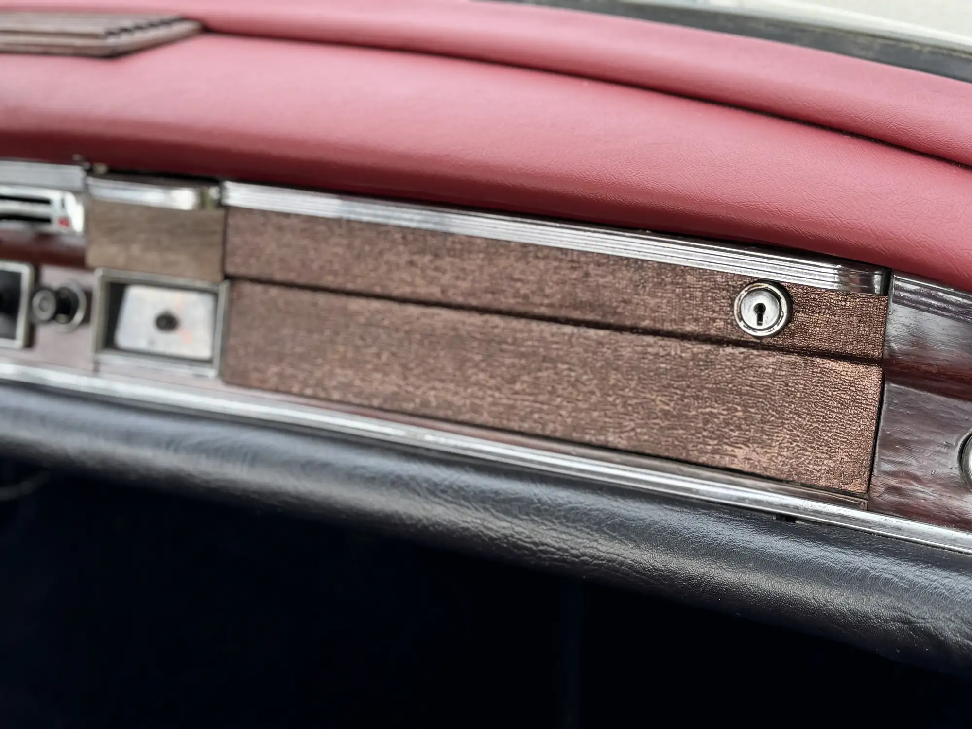1963 Mercedes-Benz 220SE W111-For Sale