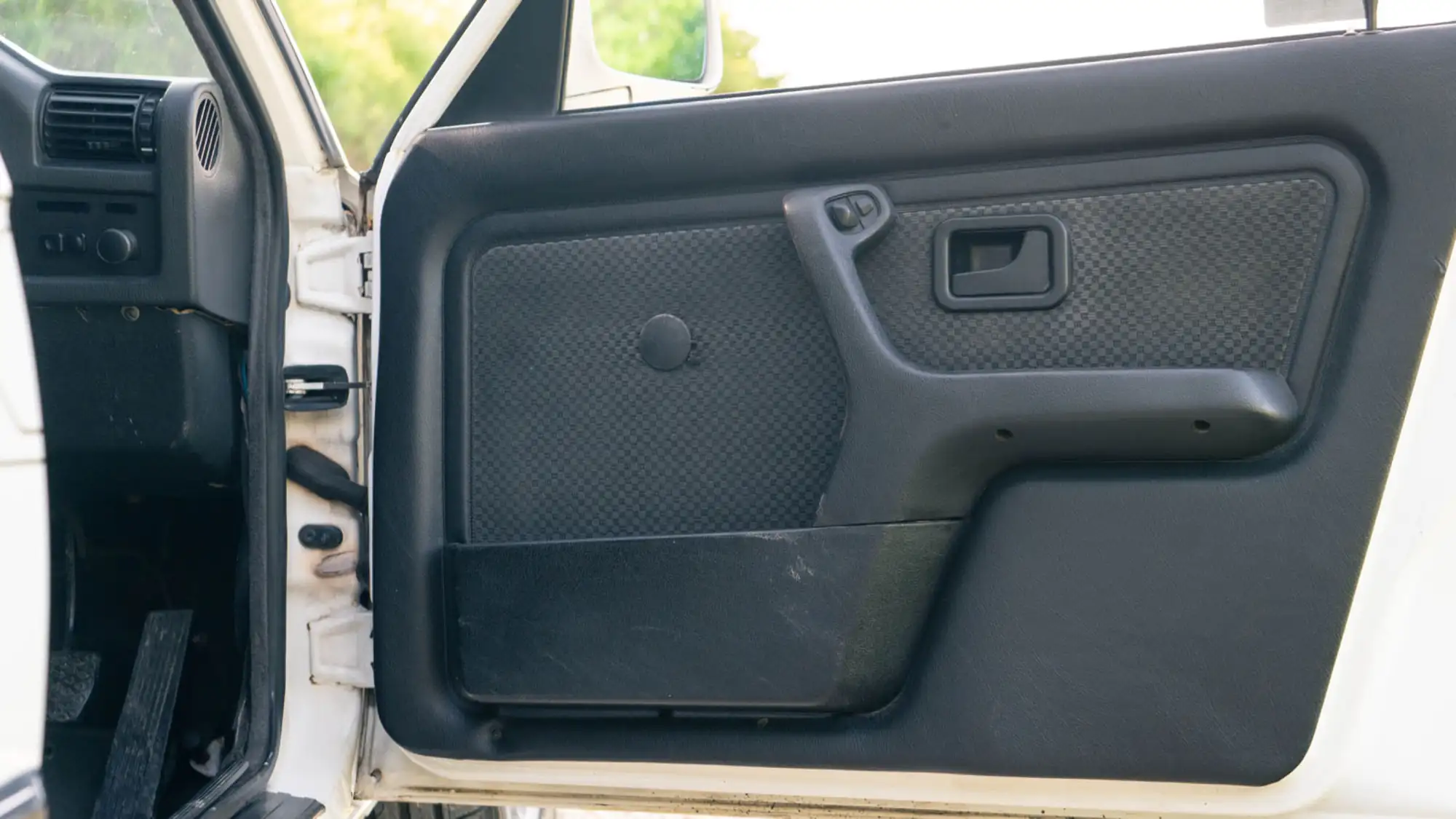 Alpina C2 2.3 E30 Saloon-Sold