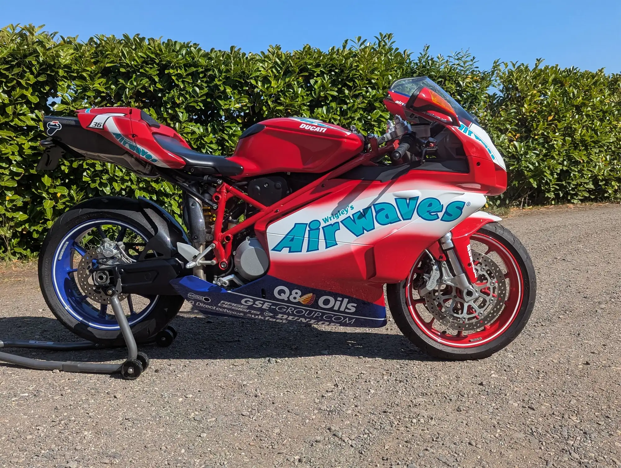 Iconic Auctioneers | 2006 Ducati 749 'Airwaves' 748cc-Sold