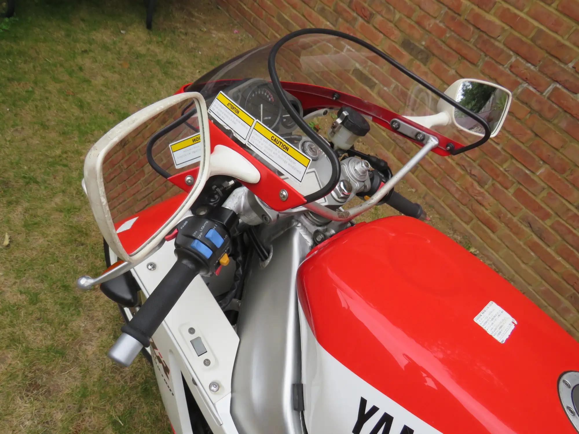 1993 Yamaha FZR400RR SP 399cc-Sold