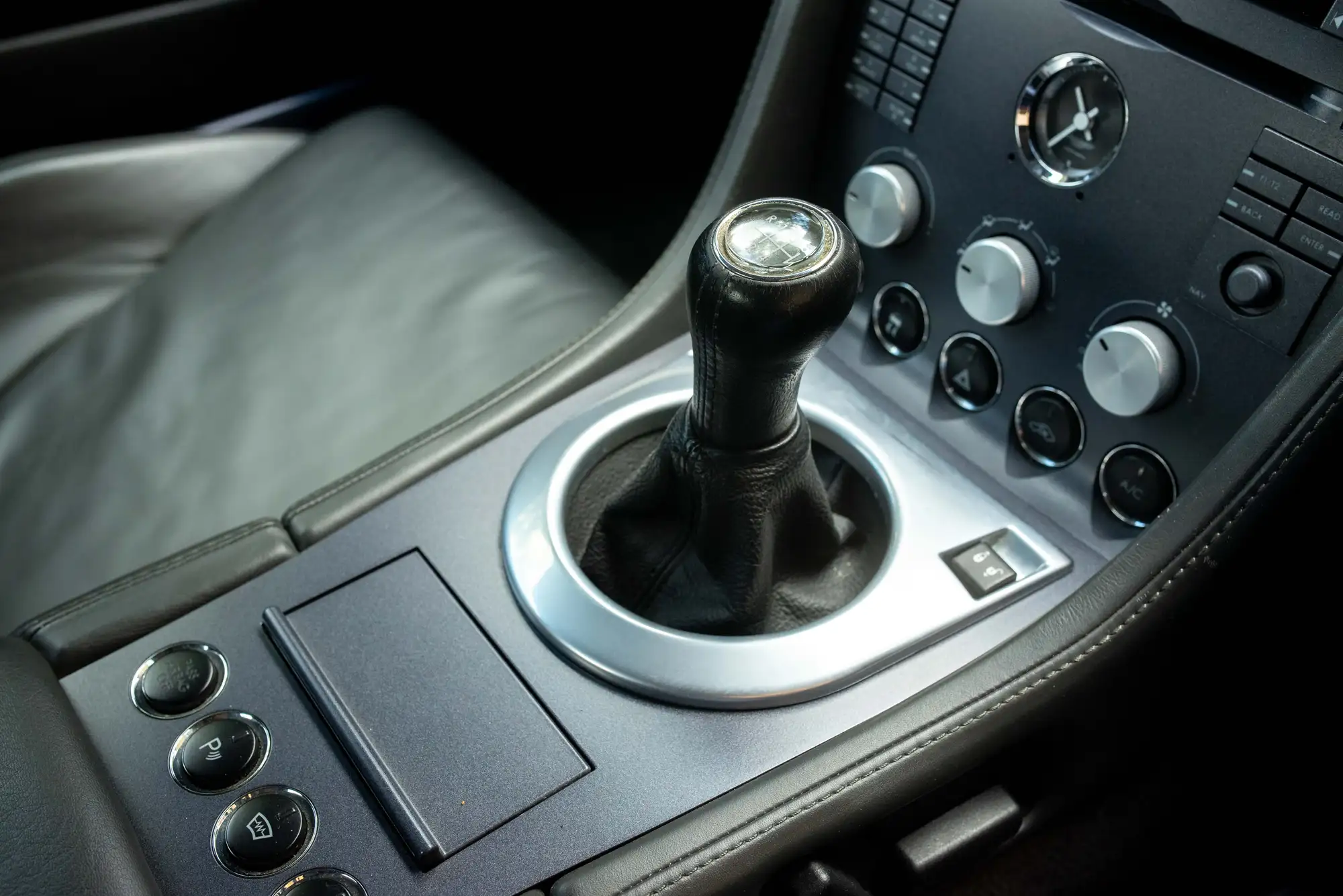 2006 Aston Martin V8 Vantage é-Sold