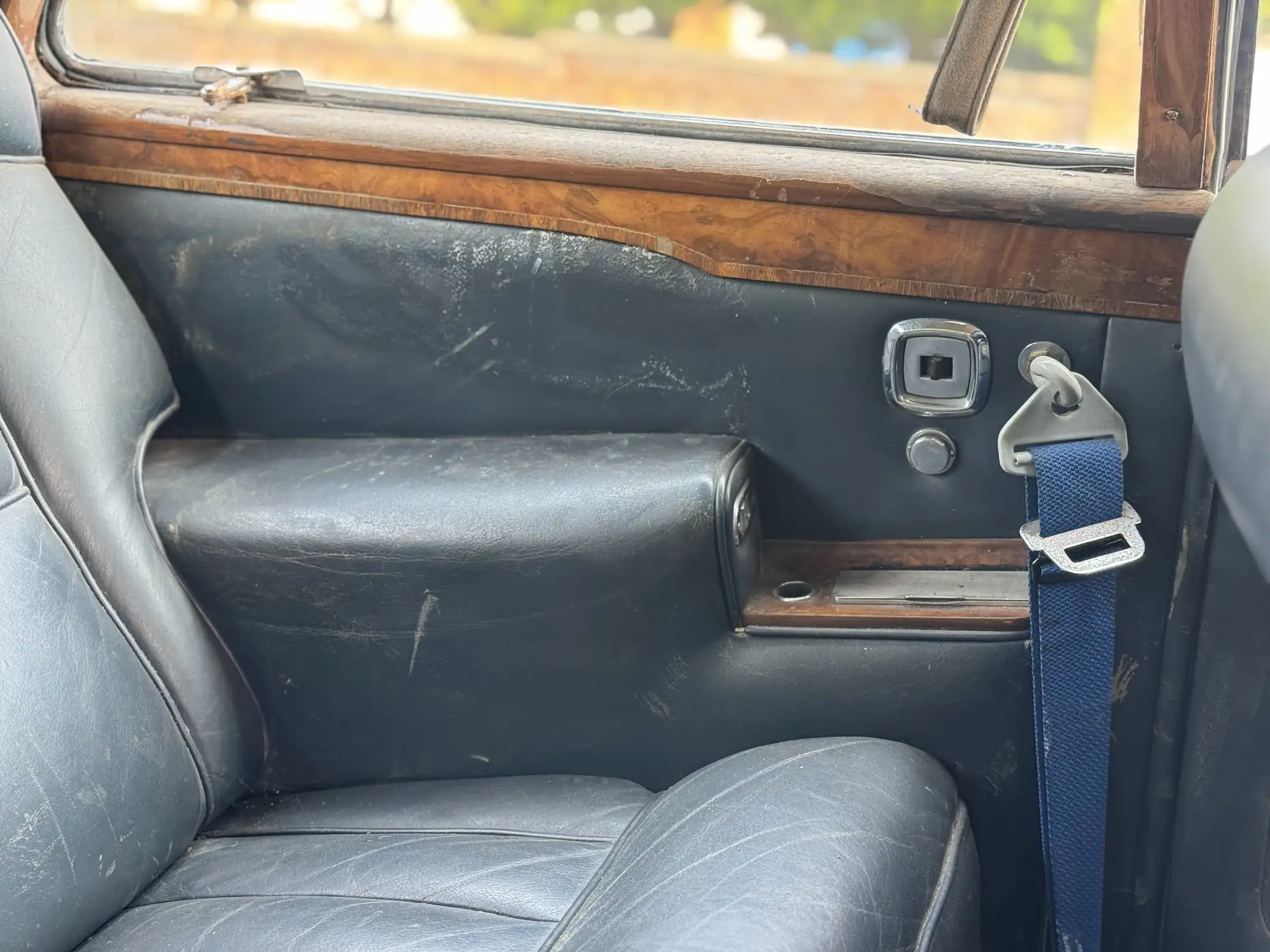 1971 Rolls-Royce Corniche-For Sale
