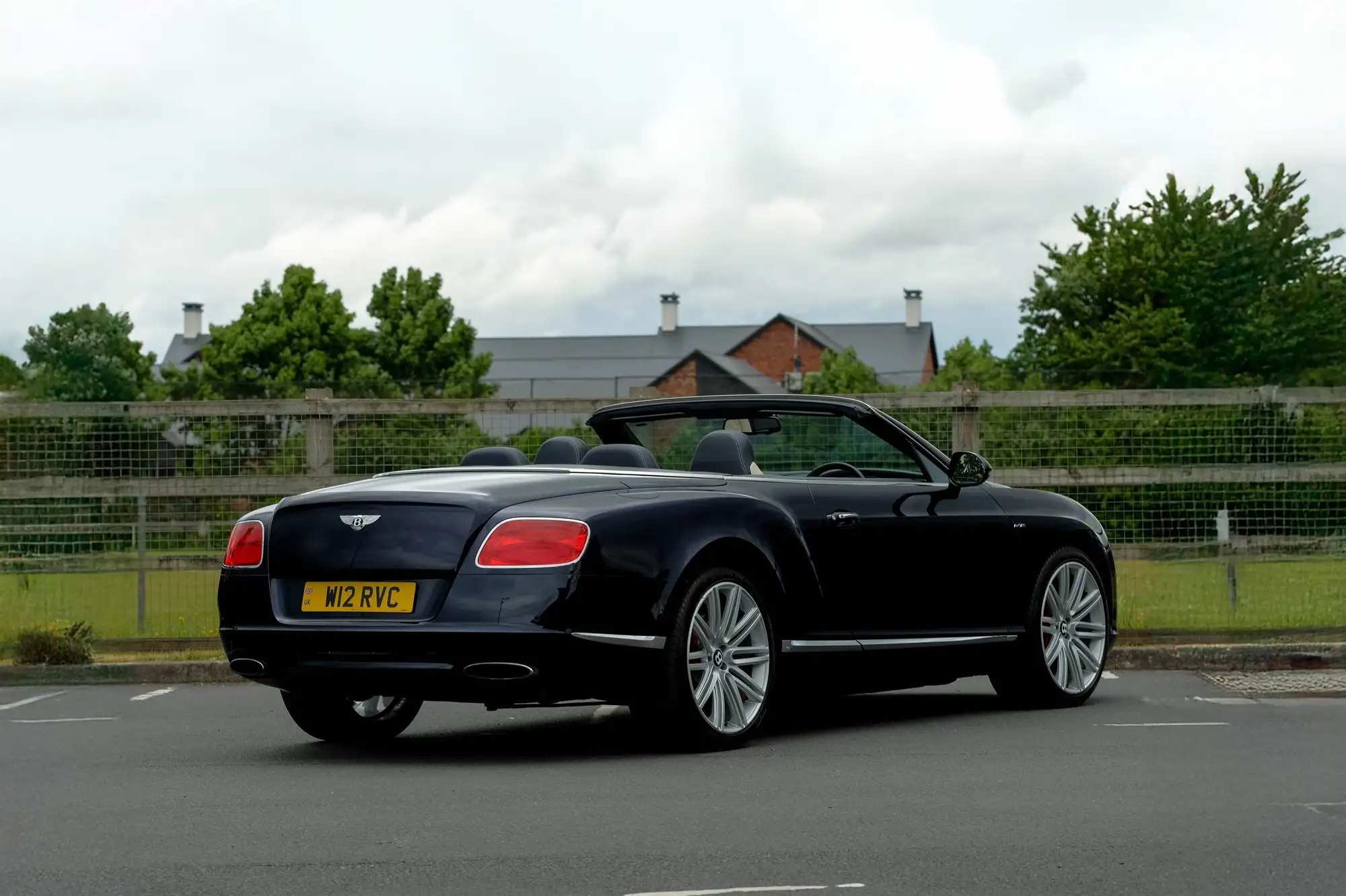 2014 Bentley Continental GTC Speed W12-Sold