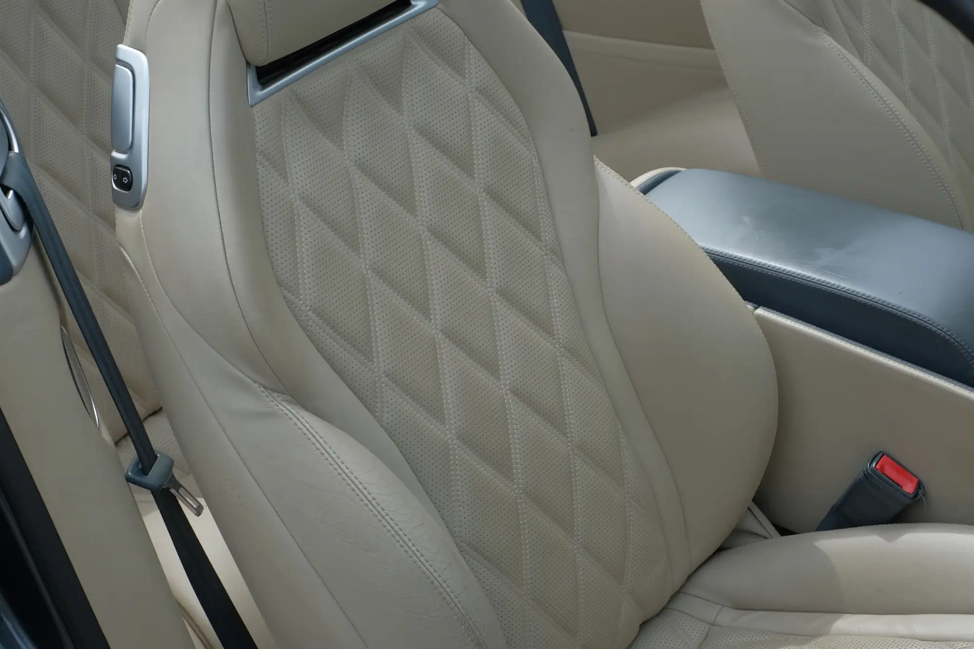 2012 Bentley Continental GTC V8-Sold