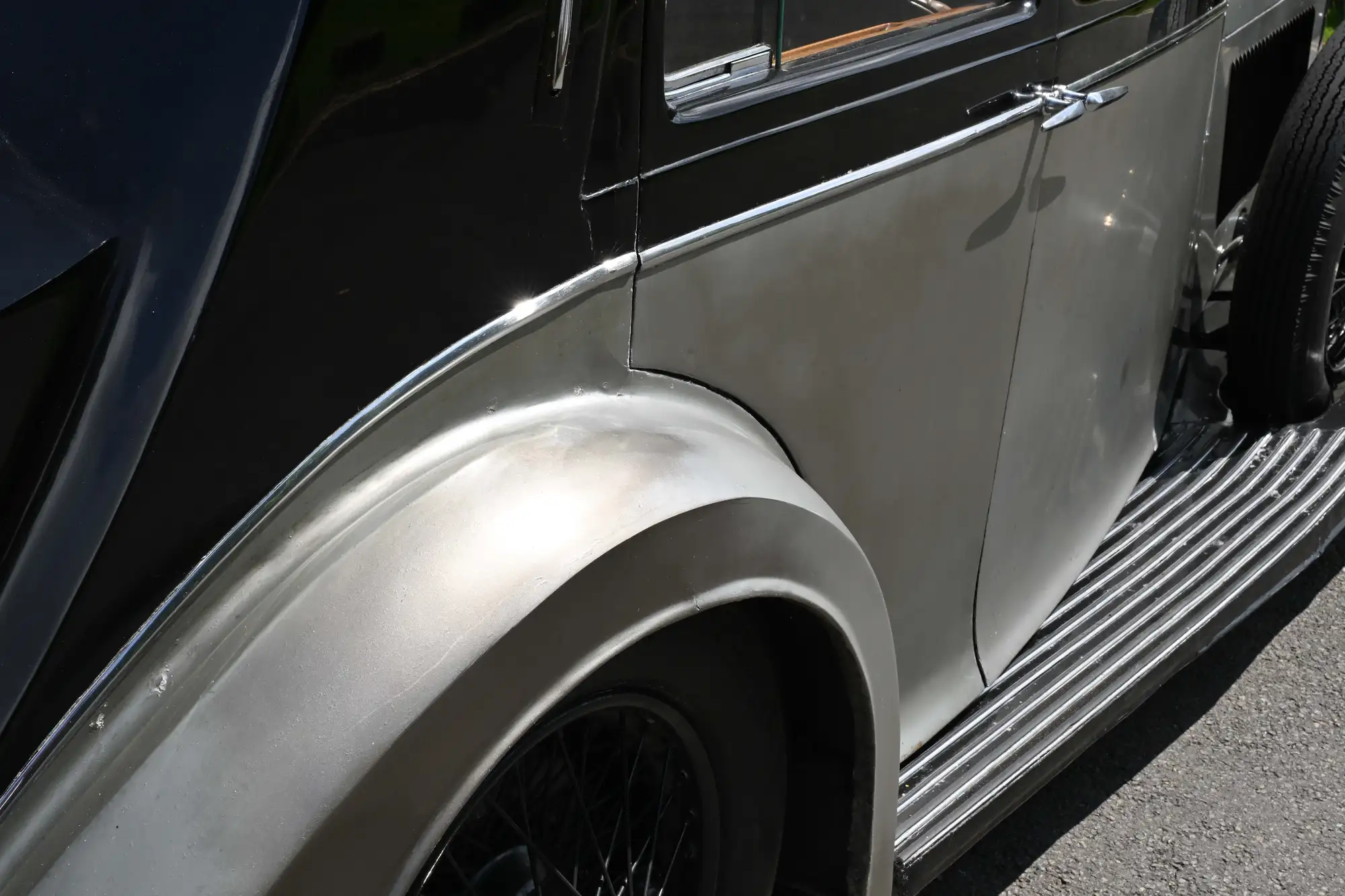 1938 Bentley 4 1/4 Litre Park Ward Pillarless Saloon-Sold