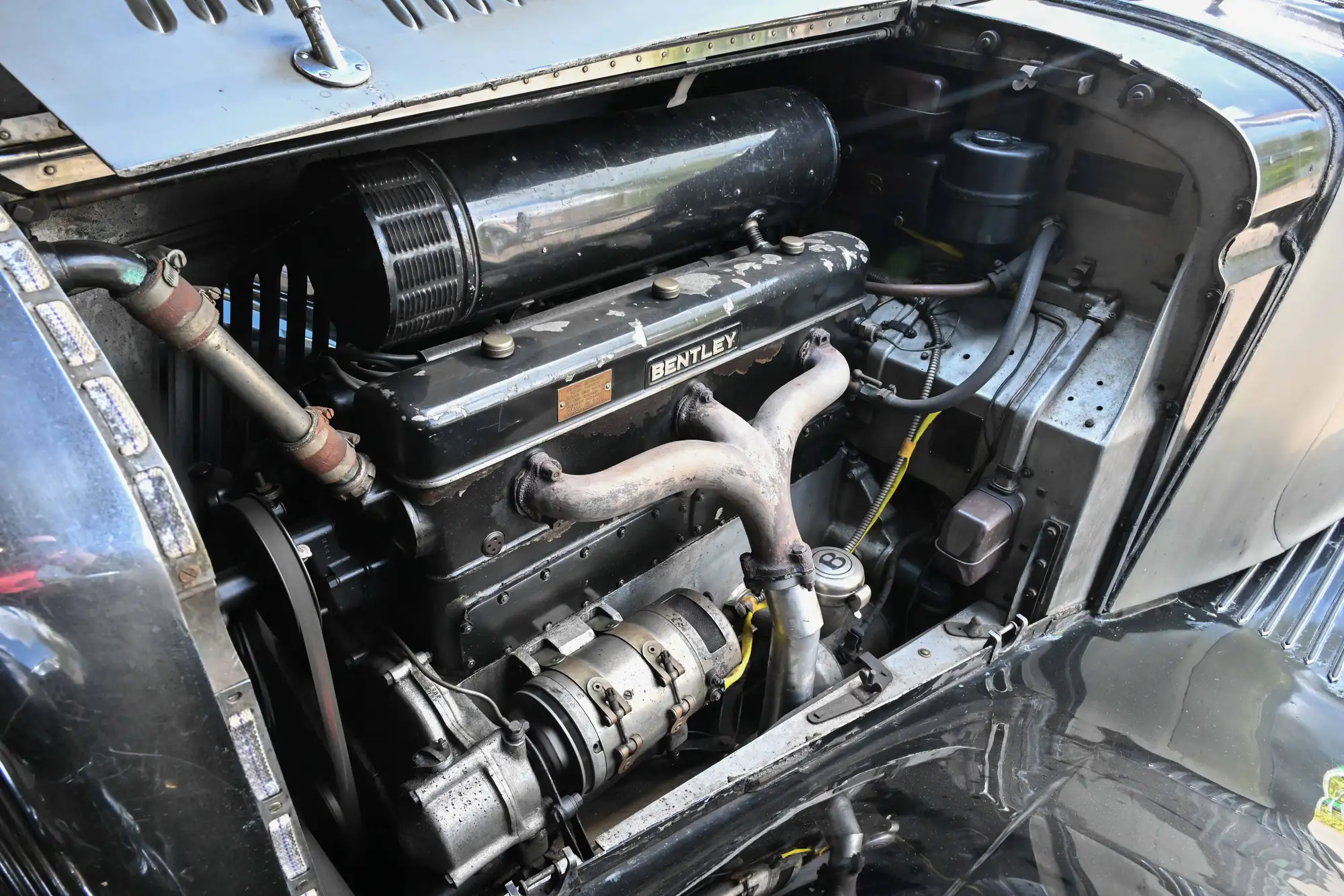 1938 Bentley 4 1/4 Litre Park Ward Pillarless Saloon-Sold