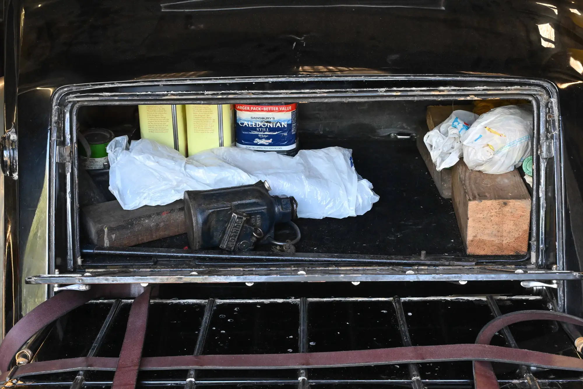 1938 Bentley 4 1/4 Litre Park Ward Pillarless Saloon-Sold