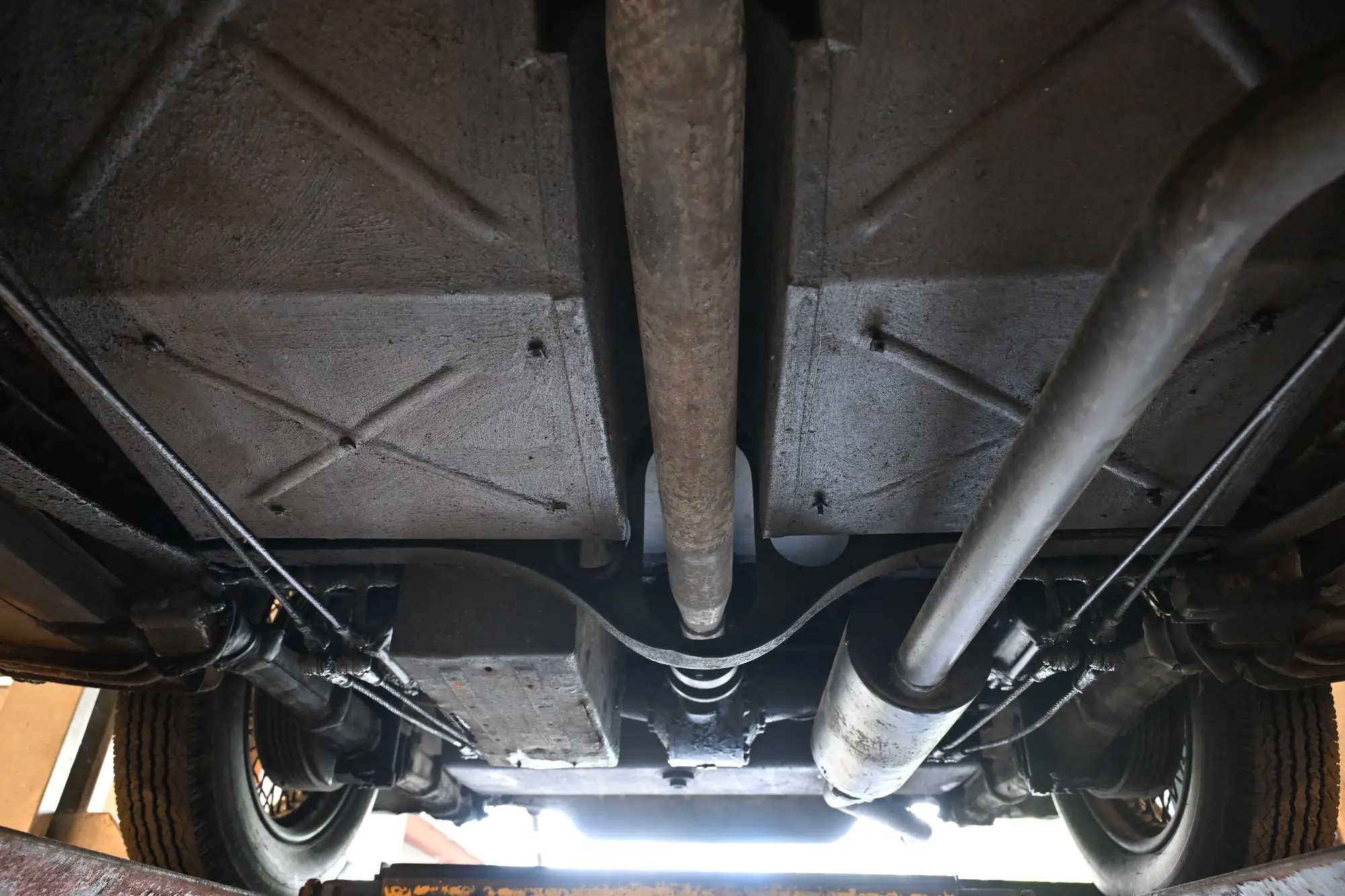 1938 Bentley 4 1/4 Litre Park Ward Pillarless Saloon-Sold