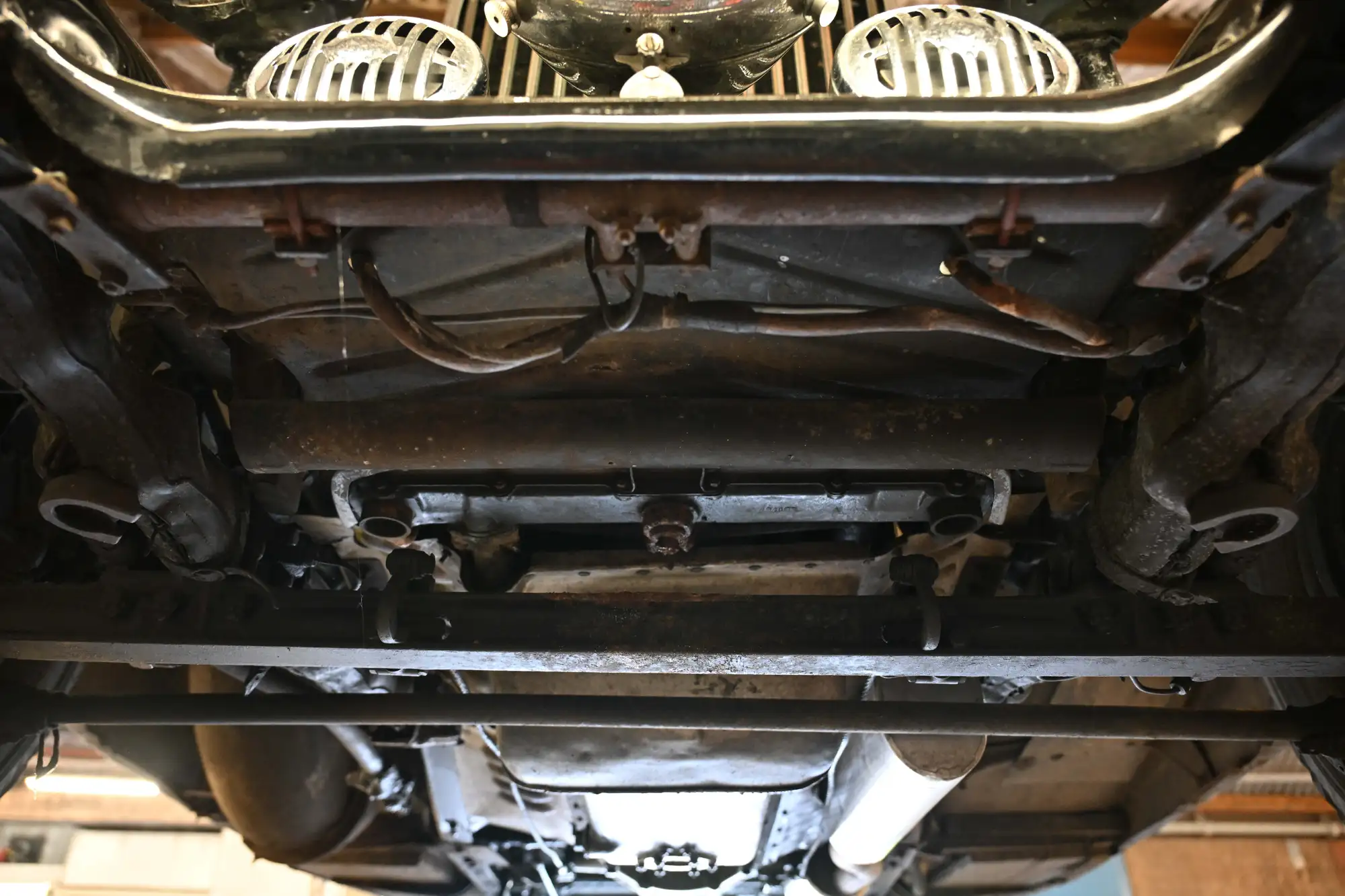 1938 Bentley 4 1/4 Litre Park Ward Pillarless Saloon-Sold