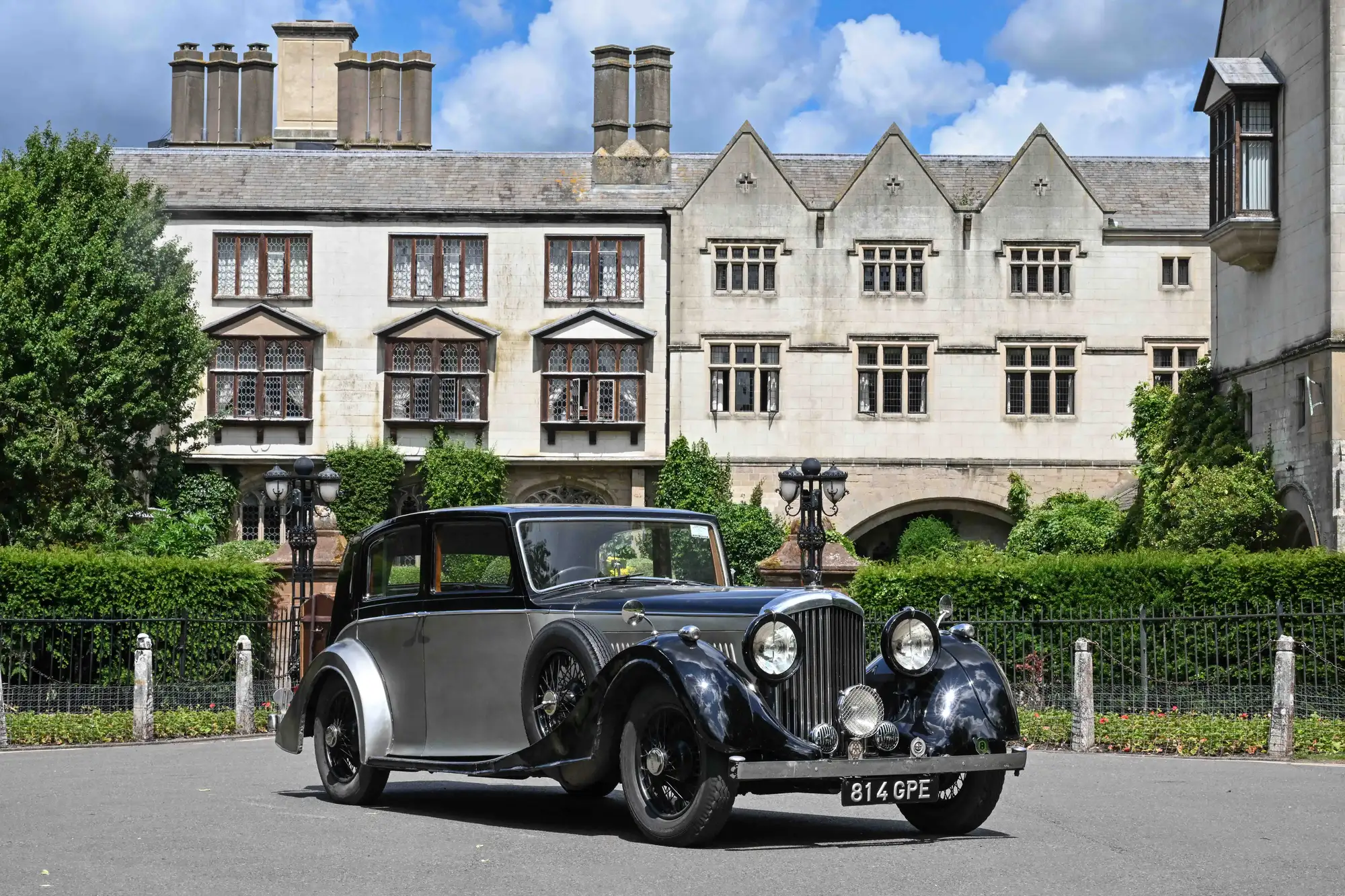 1938 Bentley 4 1/4 Litre Park Ward Pillarless Saloon-Sold