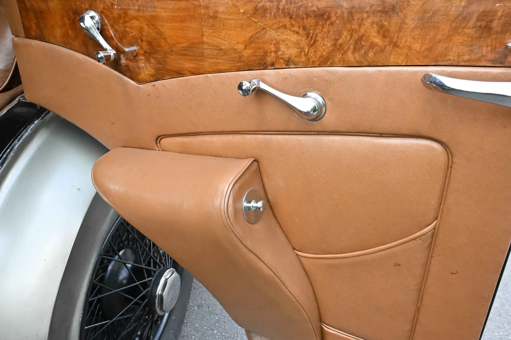 1938 Bentley 4 1/4 Litre Park Ward Pillarless Saloon-Sold