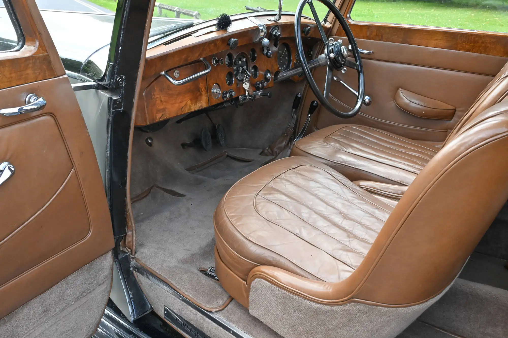 1938 Bentley 4 1/4 Litre Park Ward Pillarless Saloon-Sold
