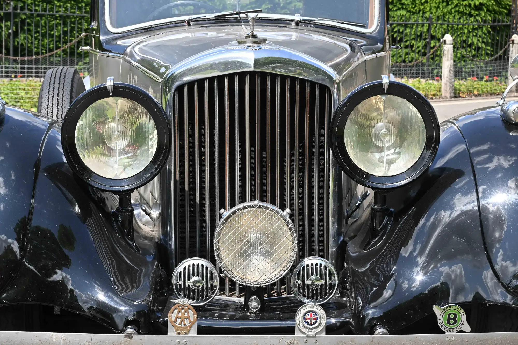 1938 Bentley 4 1/4 Litre Park Ward Pillarless Saloon-Sold