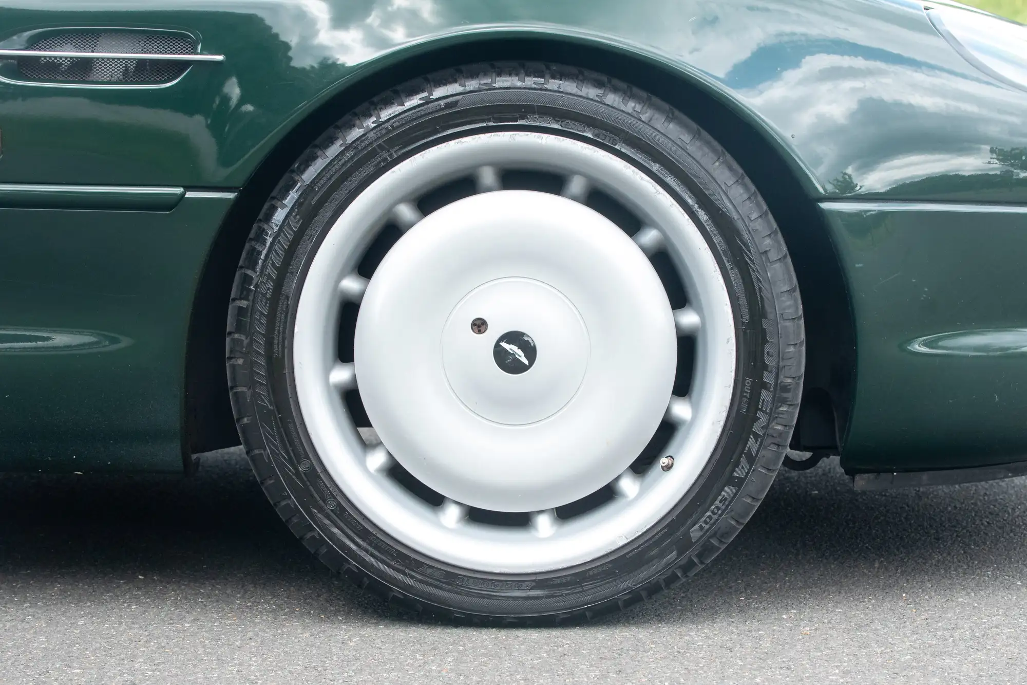 1995 Aston Martin DB7 - Manual-Sold