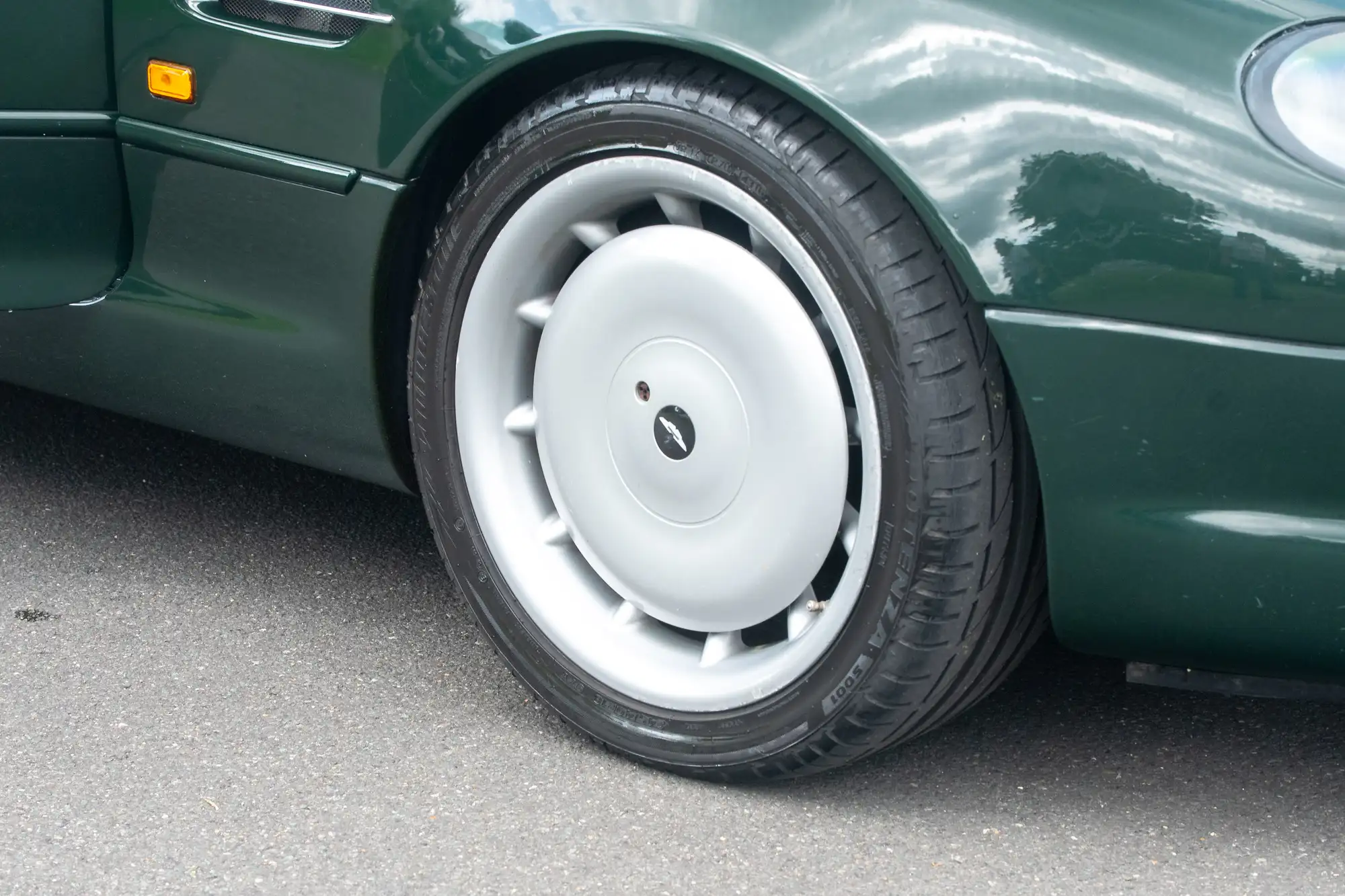 1995 Aston Martin DB7 - Manual-Sold