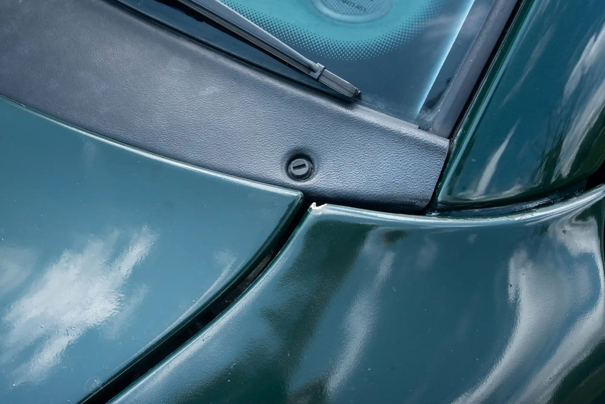 1995 Aston Martin DB7 - Manual-Sold